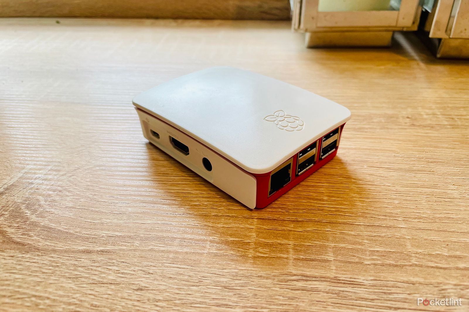 Raspberry Pi 3B im offiziellen Raspberry Pi-Gehäuse