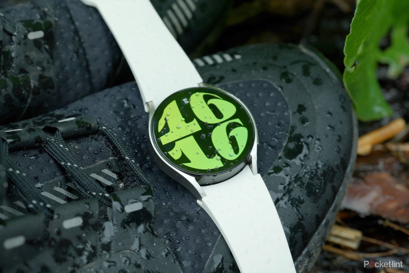 Galaxy Watch 6 rain running shoes 