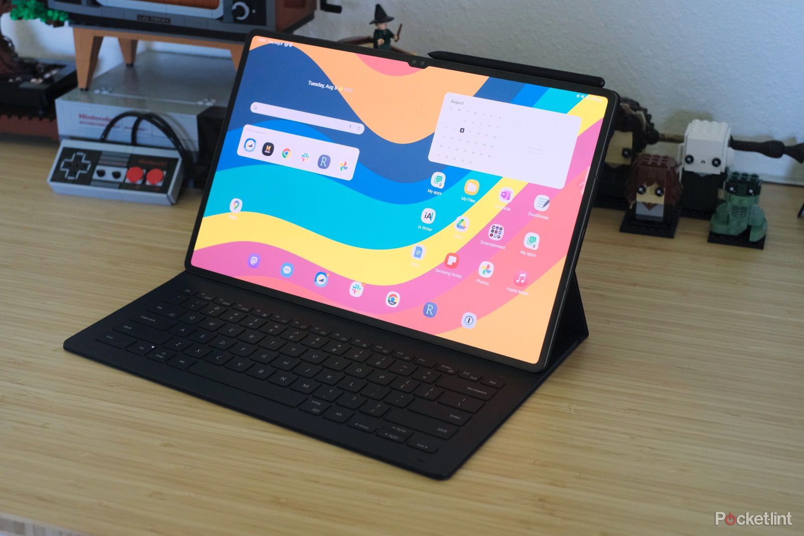 Samsung Galaxy Tab S9 Ultra Android interface. 