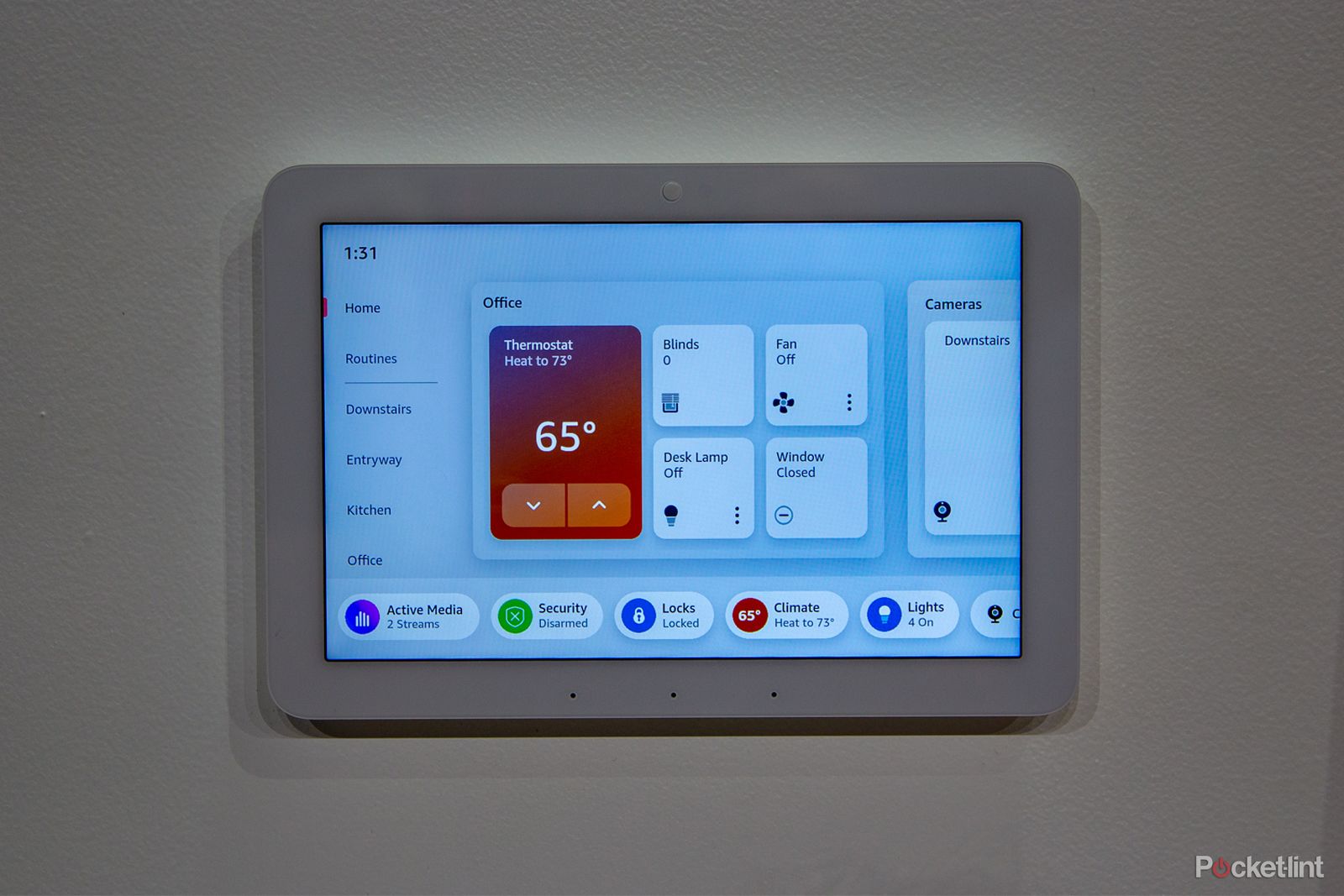 Echo Hub hands-on: Smart home central