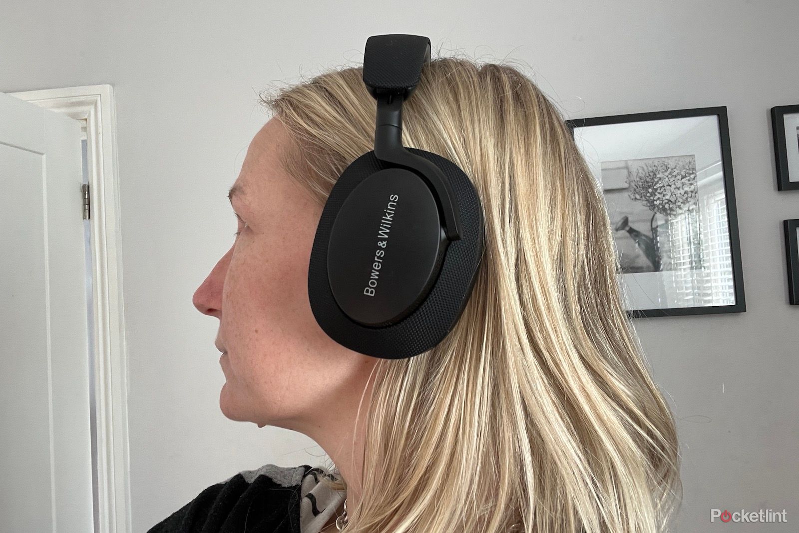 Bowers & Wilkins Introduces Px7 S2e Wireless Headphones