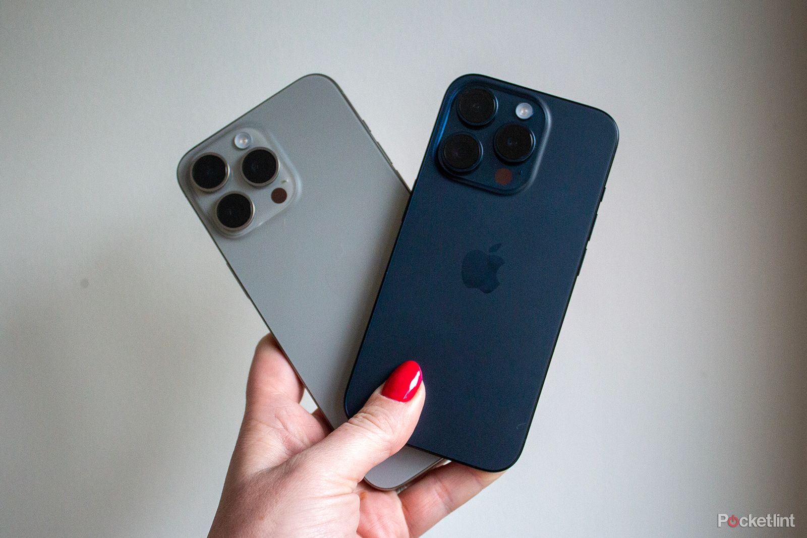 iPhone 15 Pro Max vs 15 Pro - 2