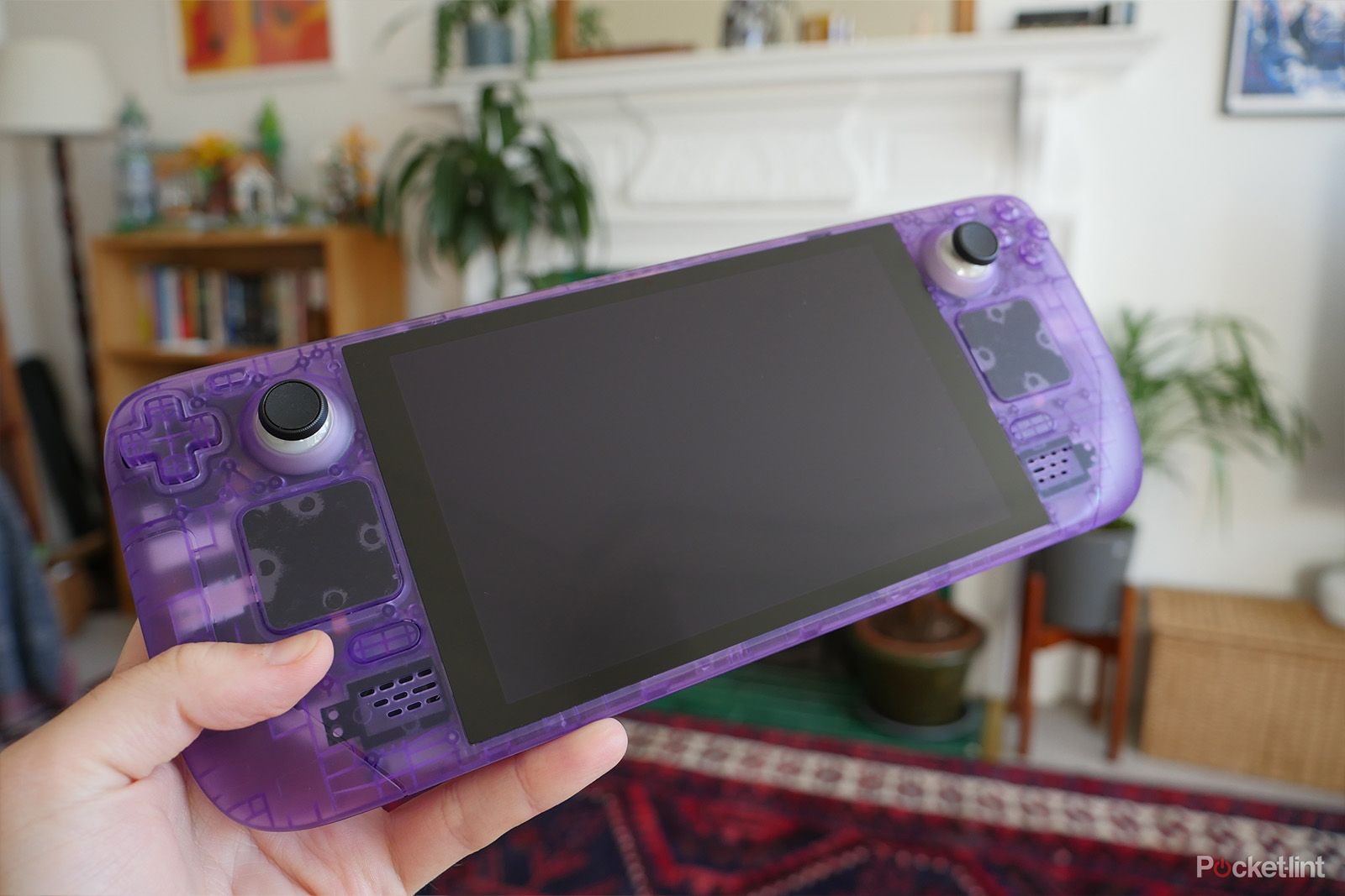 I tried this modded Steam Deck and it’s the handheld I dreamed of as a kid