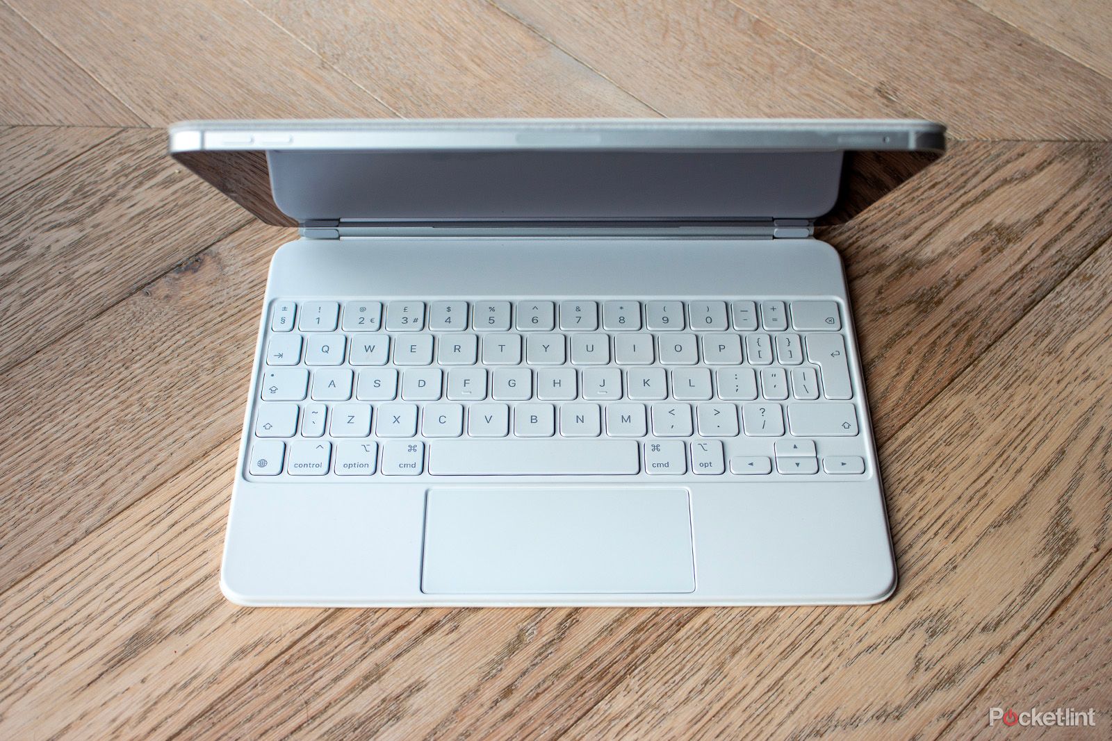 Apple Magic Keyboard for iPad - 10