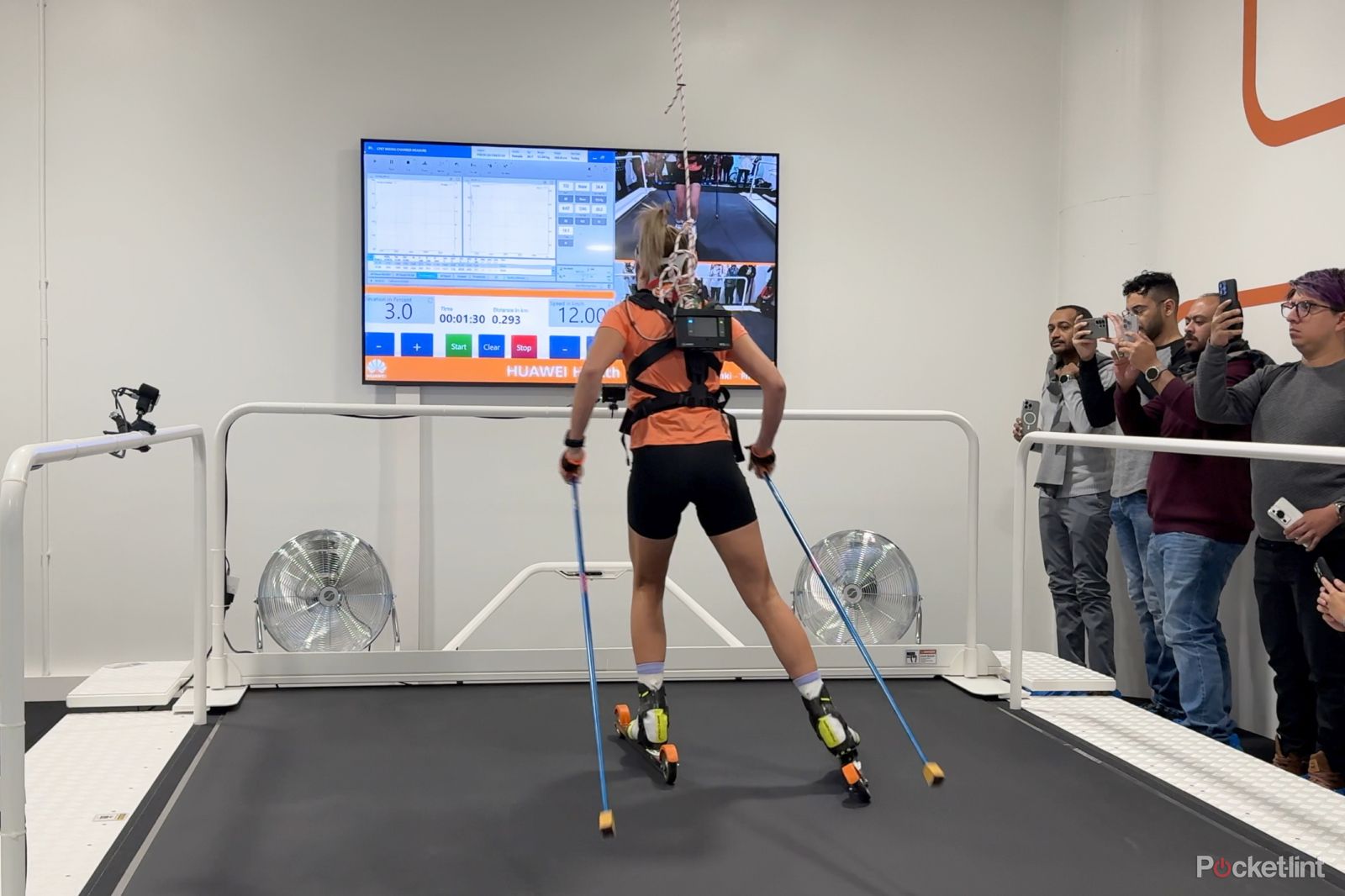 Huawei Health Lab - multi-function treadmill - skiing