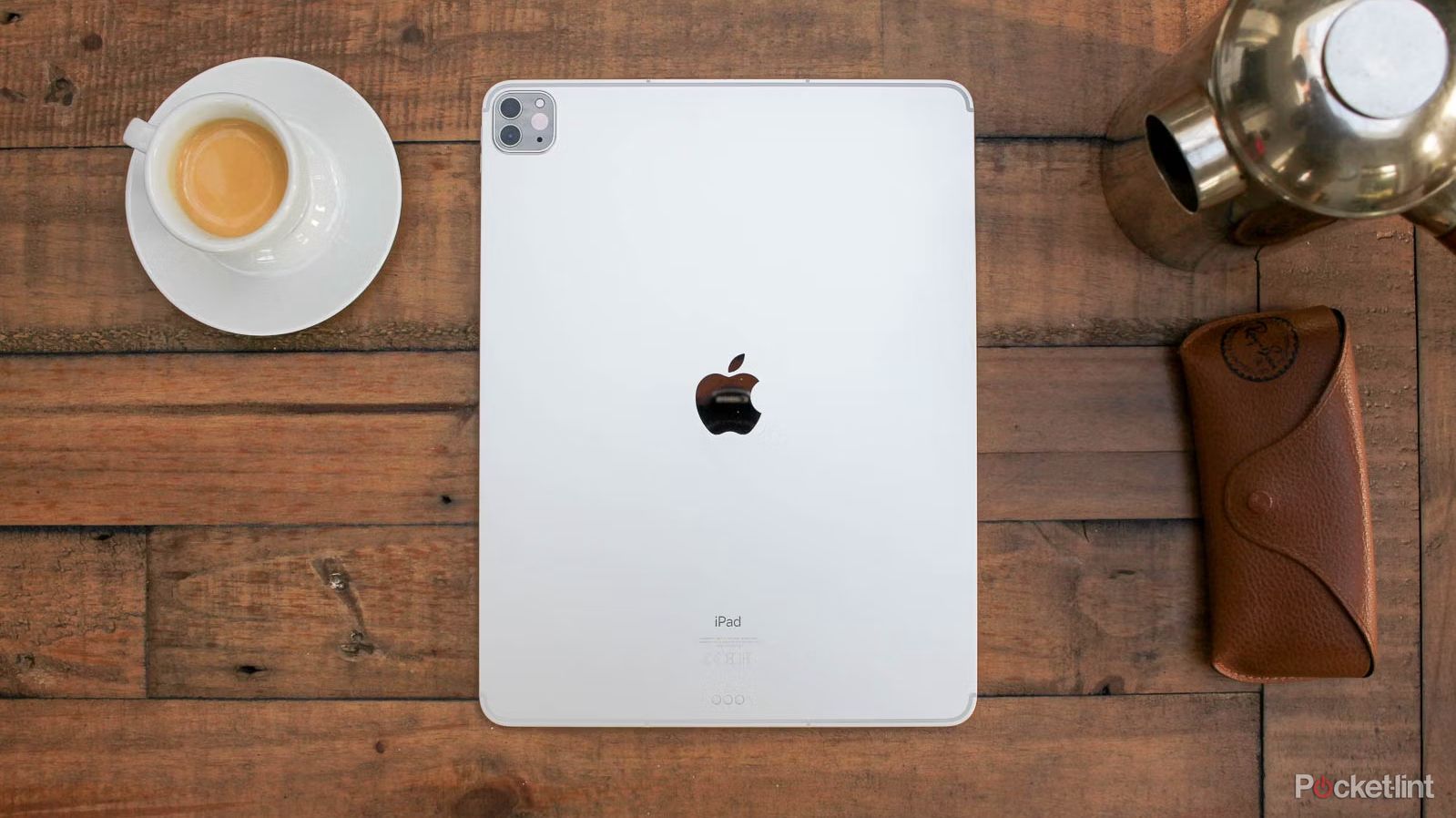 Apple iPad tablet