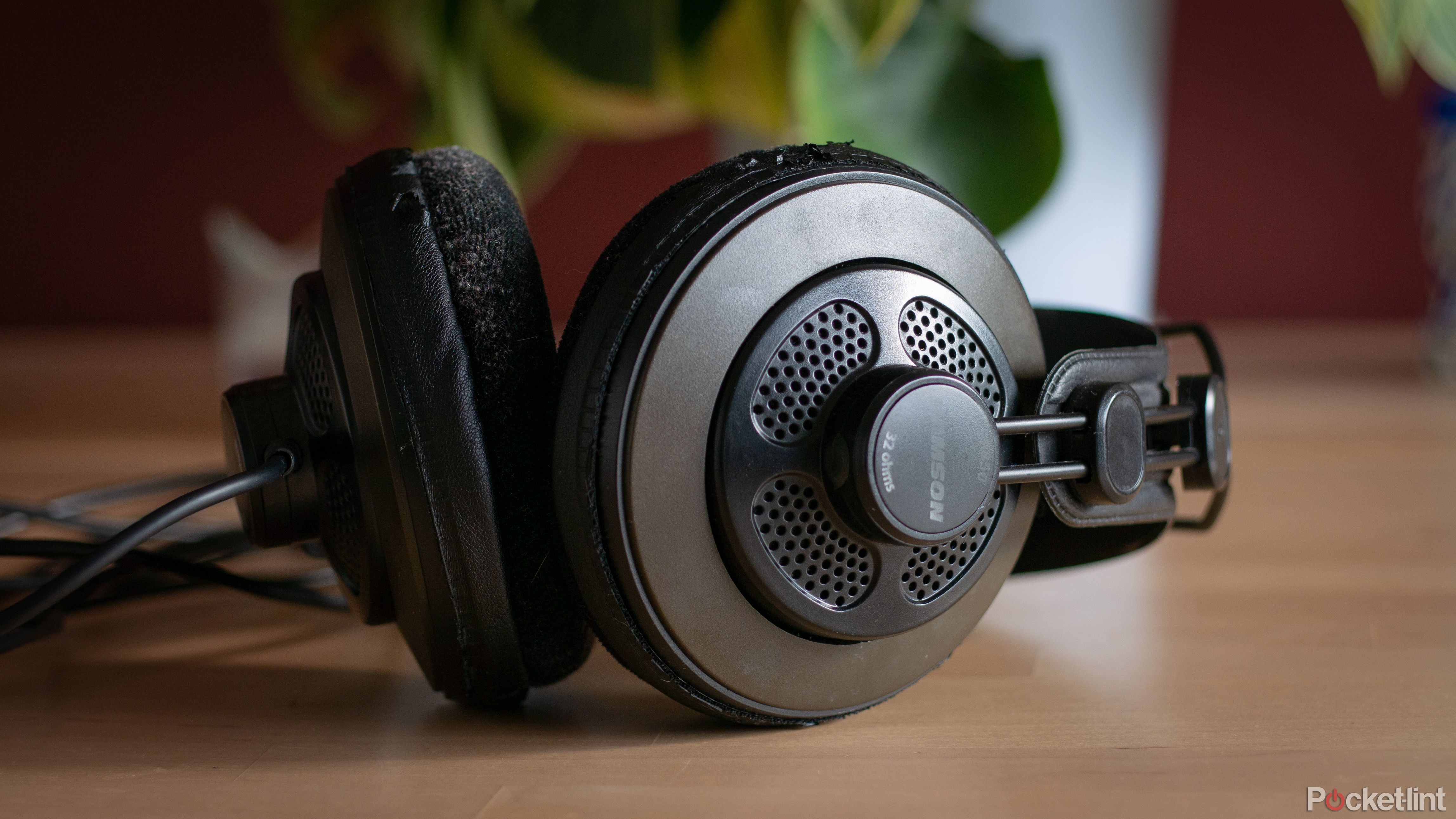 Samson SR850 headphones review: Proving great audio can come cheap