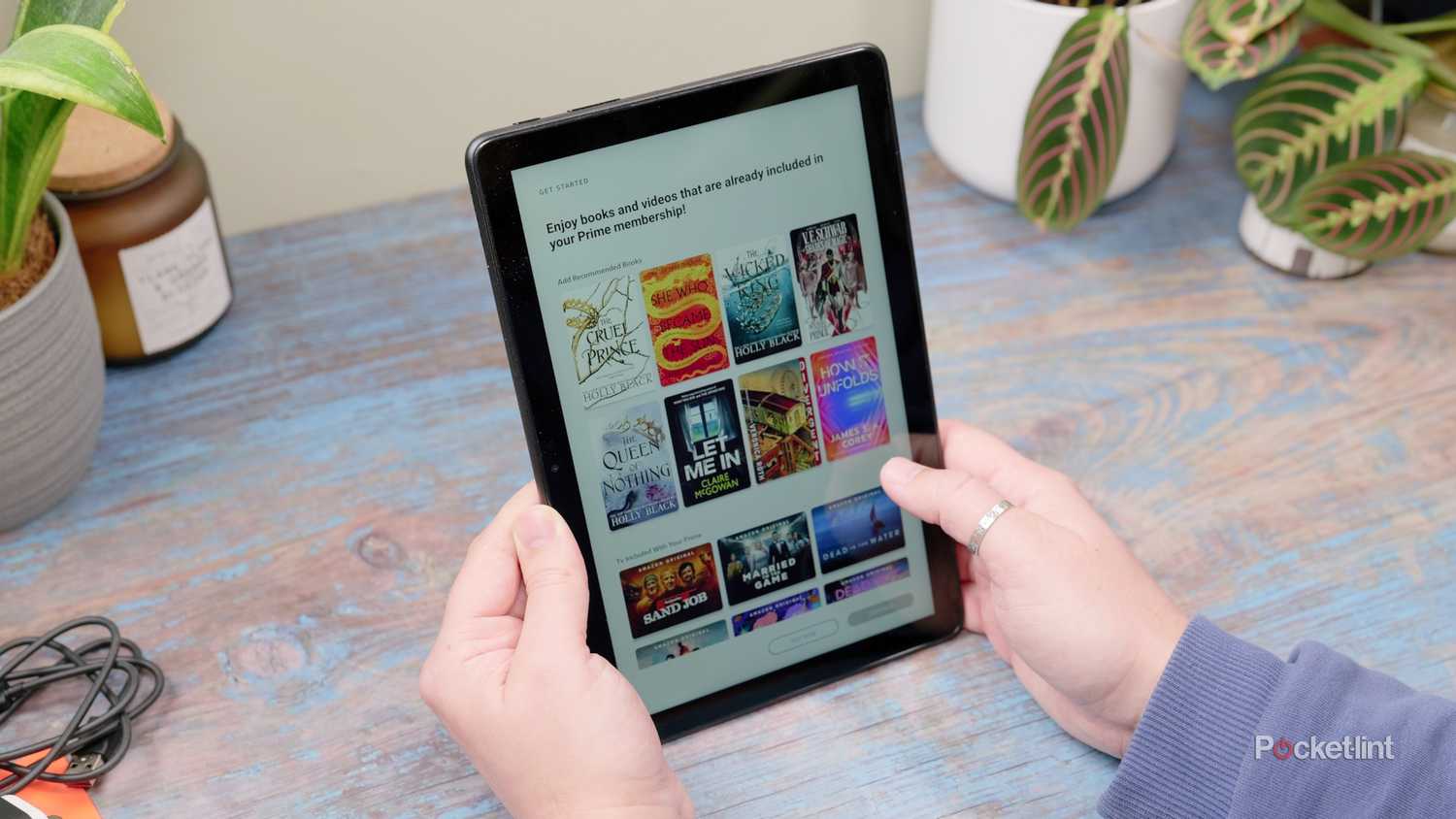 Use a microSD card to add storage to your Amazon Fire tablet