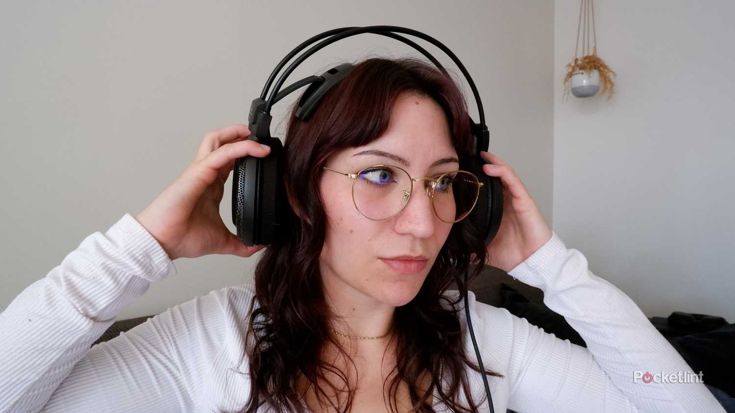 Audio-Technica ATH-AD700X review: Great sound, strange fit