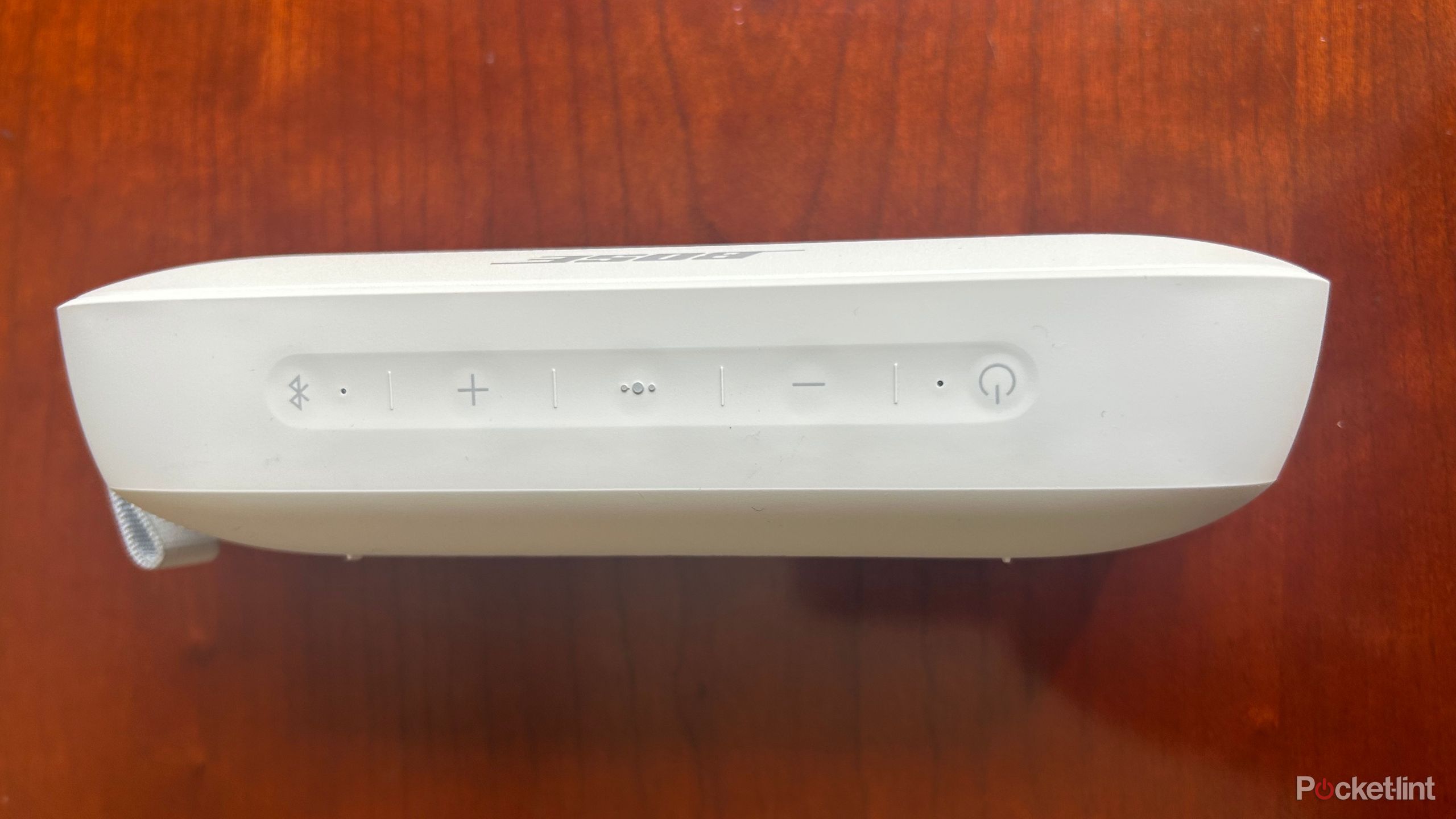 BOSE SOUNLINK FLEX ホワイト Amazon.com: Bose SoundLink Flex Bluetooth Speaker, Portable