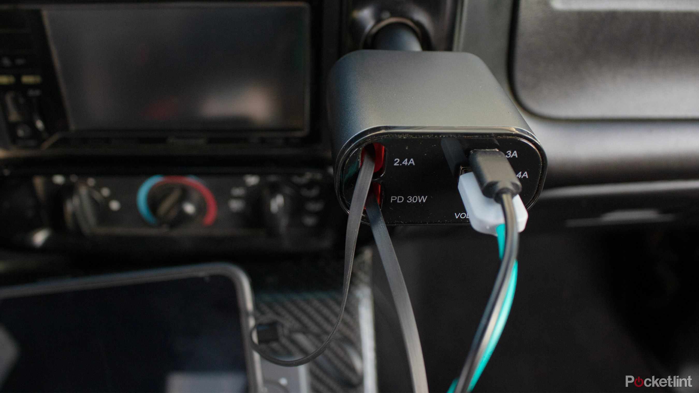 The Super Fast Charge Retractable Car Charger offers 4 in 1 functionality and can power up to 4 devices simultaneously.