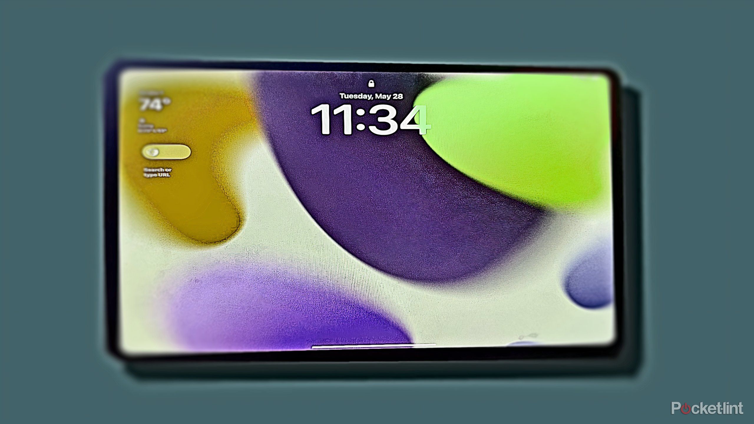 The real reason behind Apple's slow move to OLED MacBooks