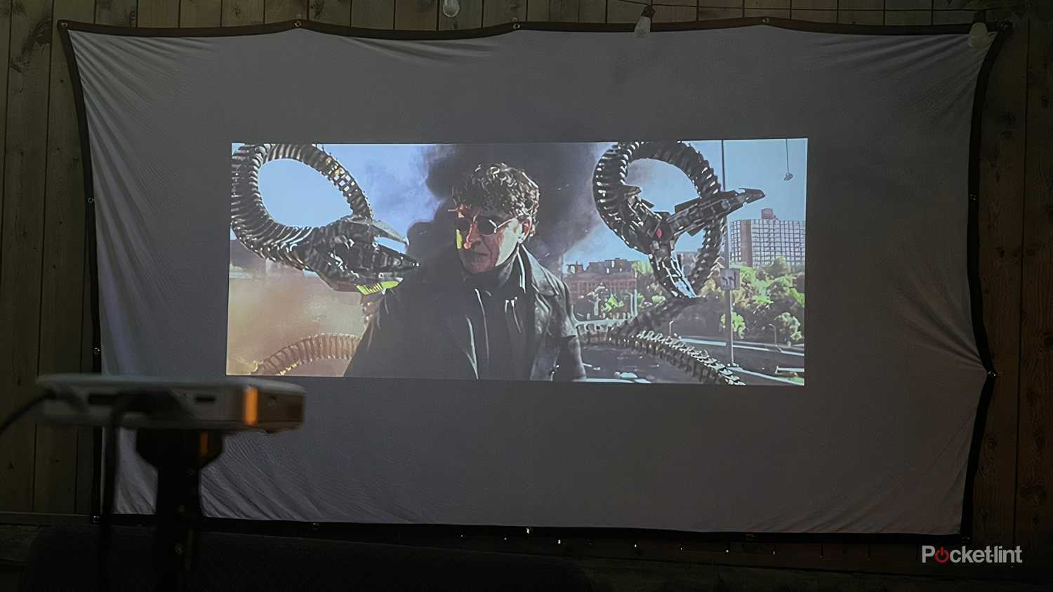 Kodak Luma 150-projector spider-man
