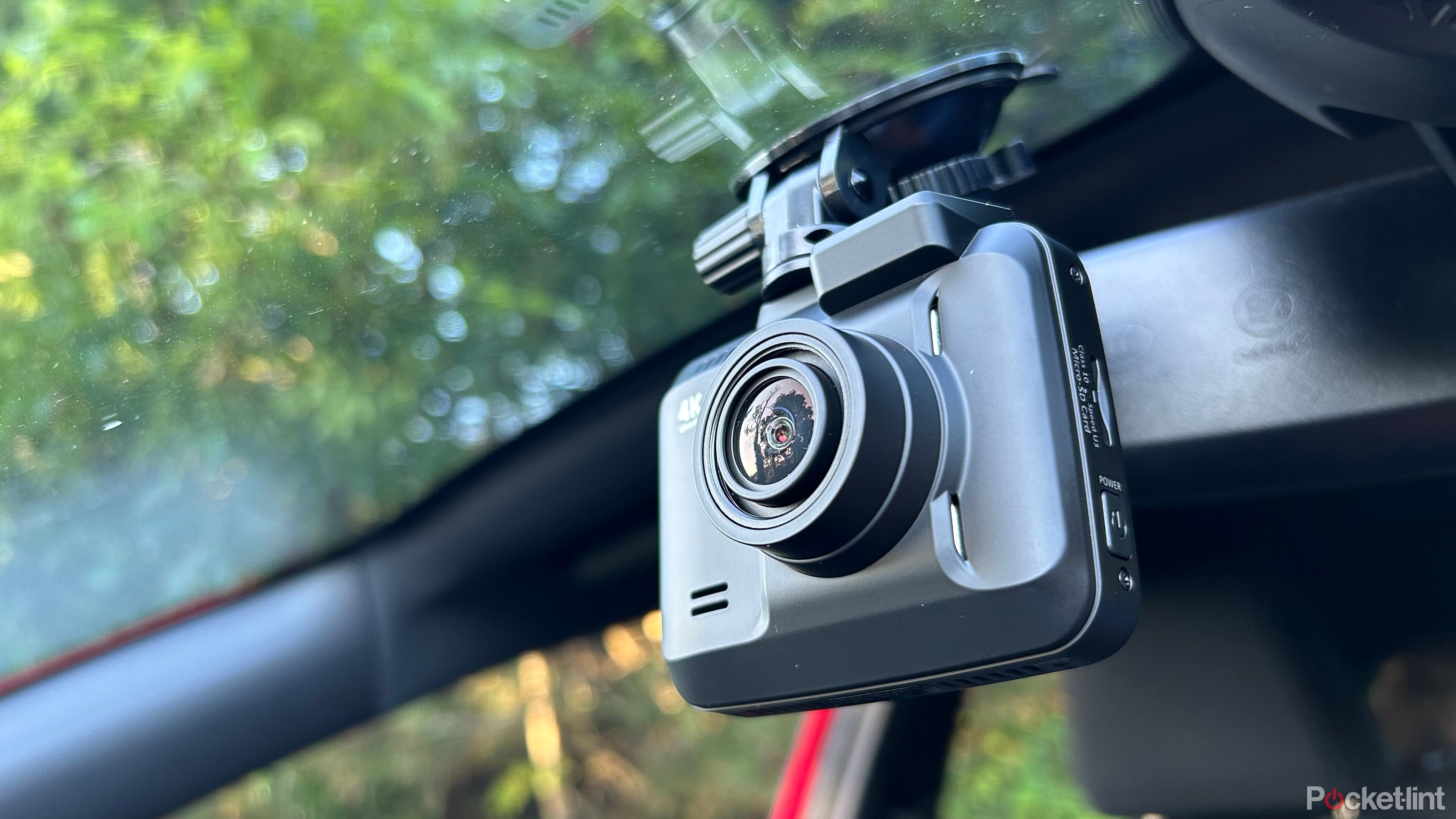 Rove R2-4K Pro suctioned to a car windshield