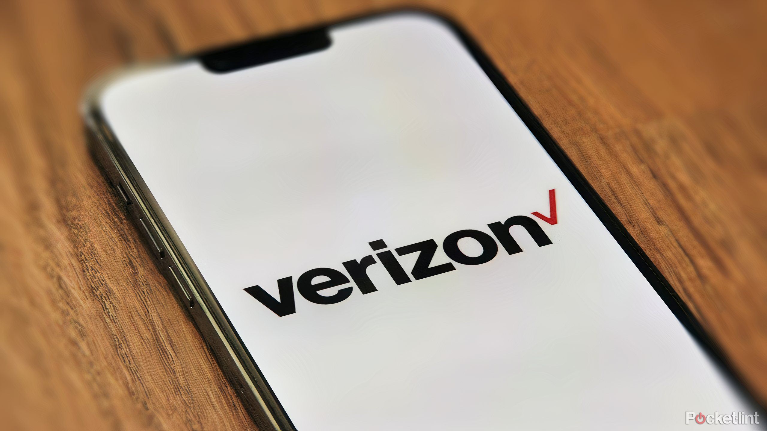 Verizon is experiencing a massive outage across the country