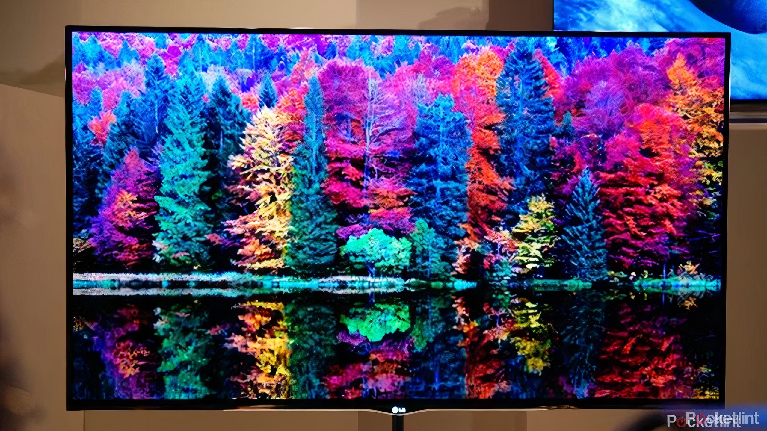 OLED-TV-LG-EM9600-Smart-TV