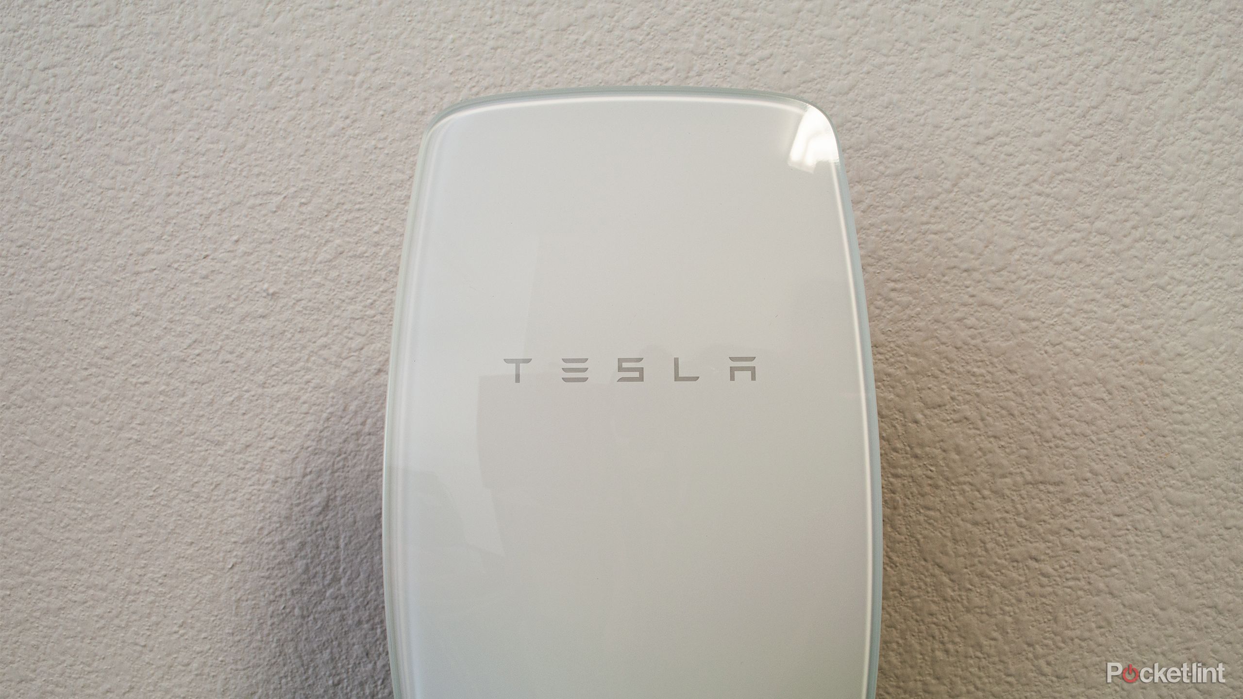Tesla Universal Wall Connector review: Simply the best