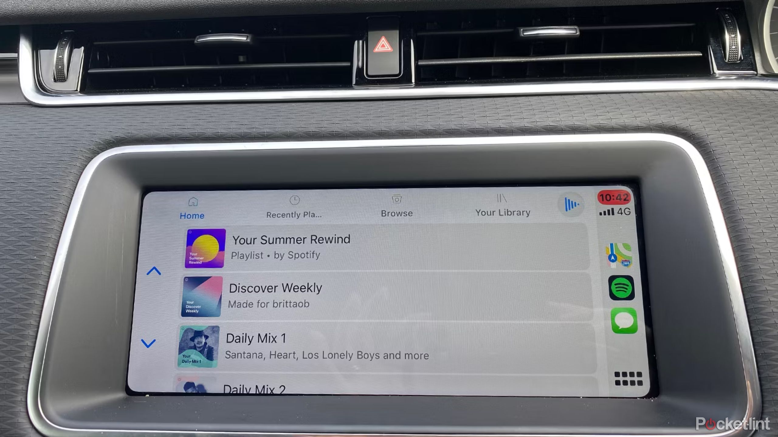 Apple CarPlay Explored with playlists