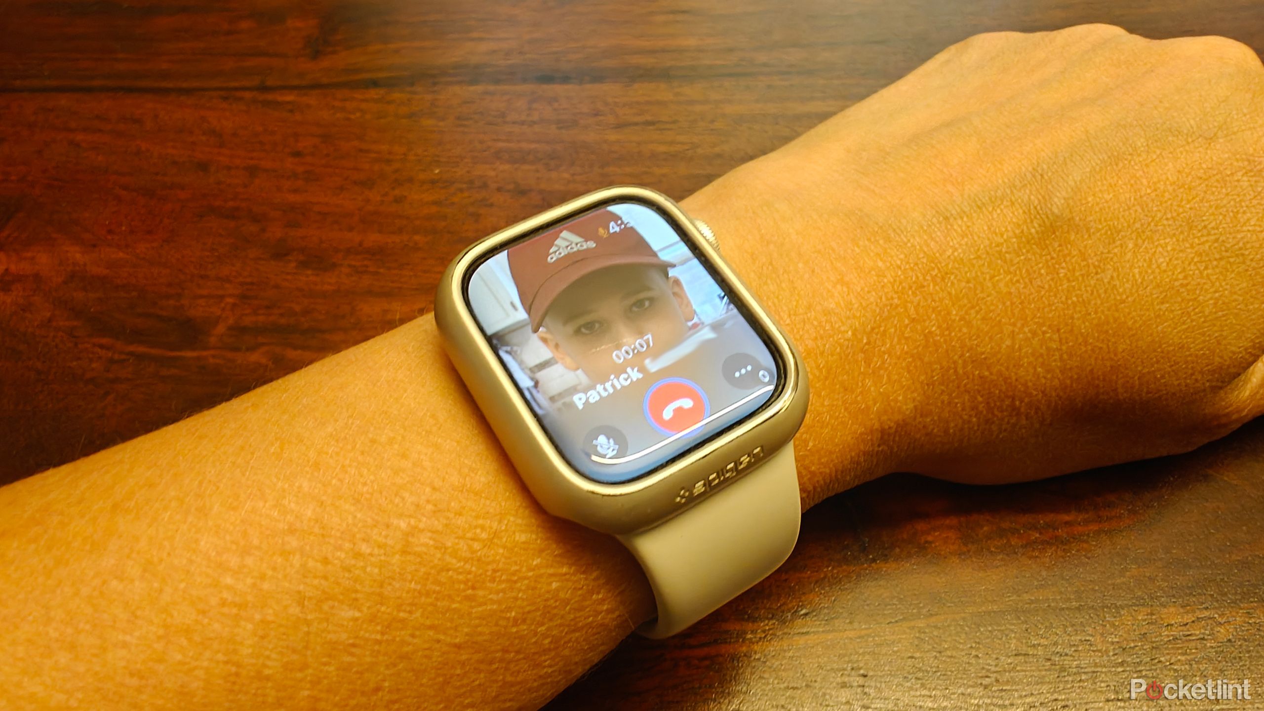 An Apple Watch showing a FaeTime call in progress