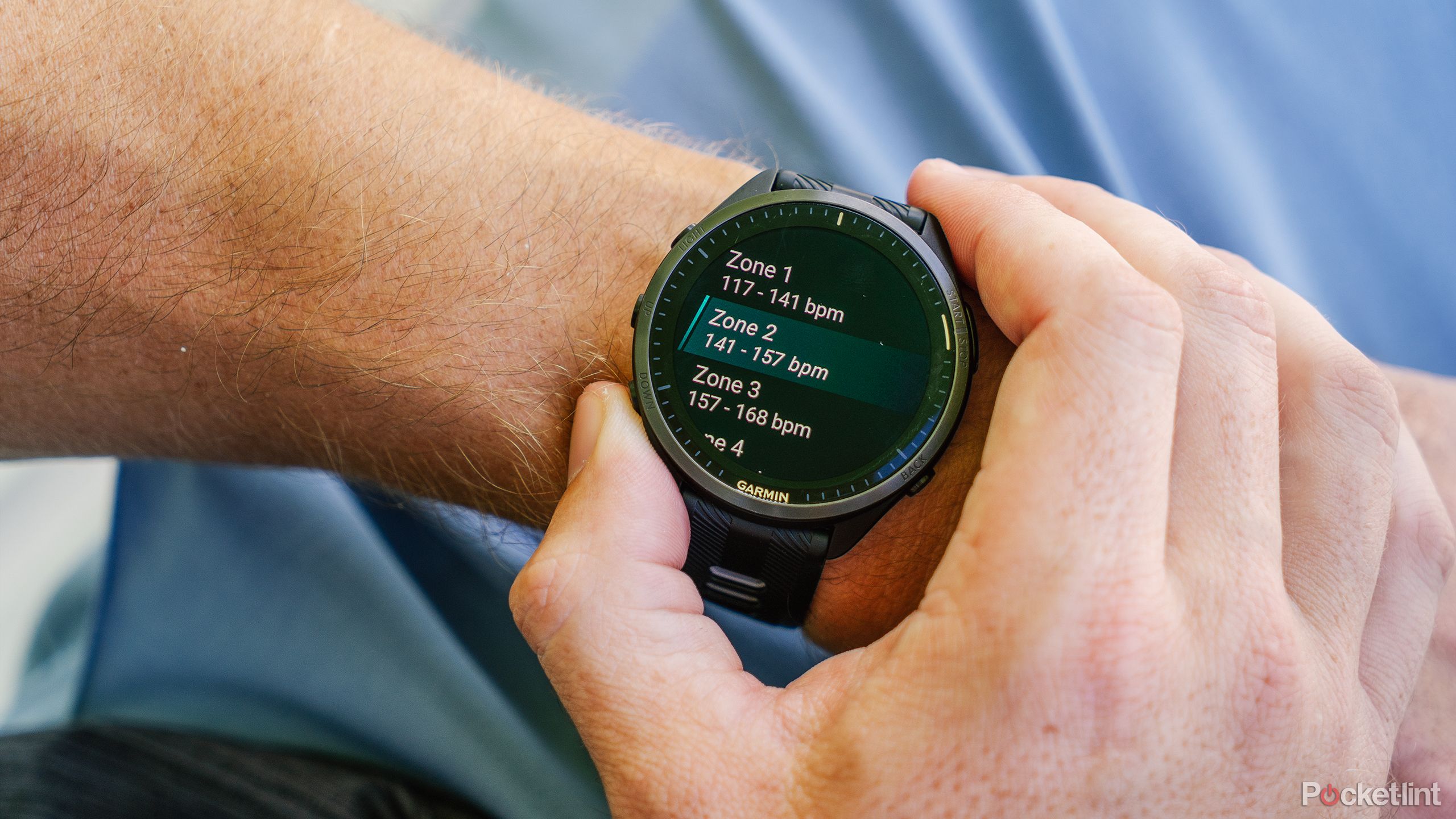 How to turn on heart rate alerts on a Garmin watch