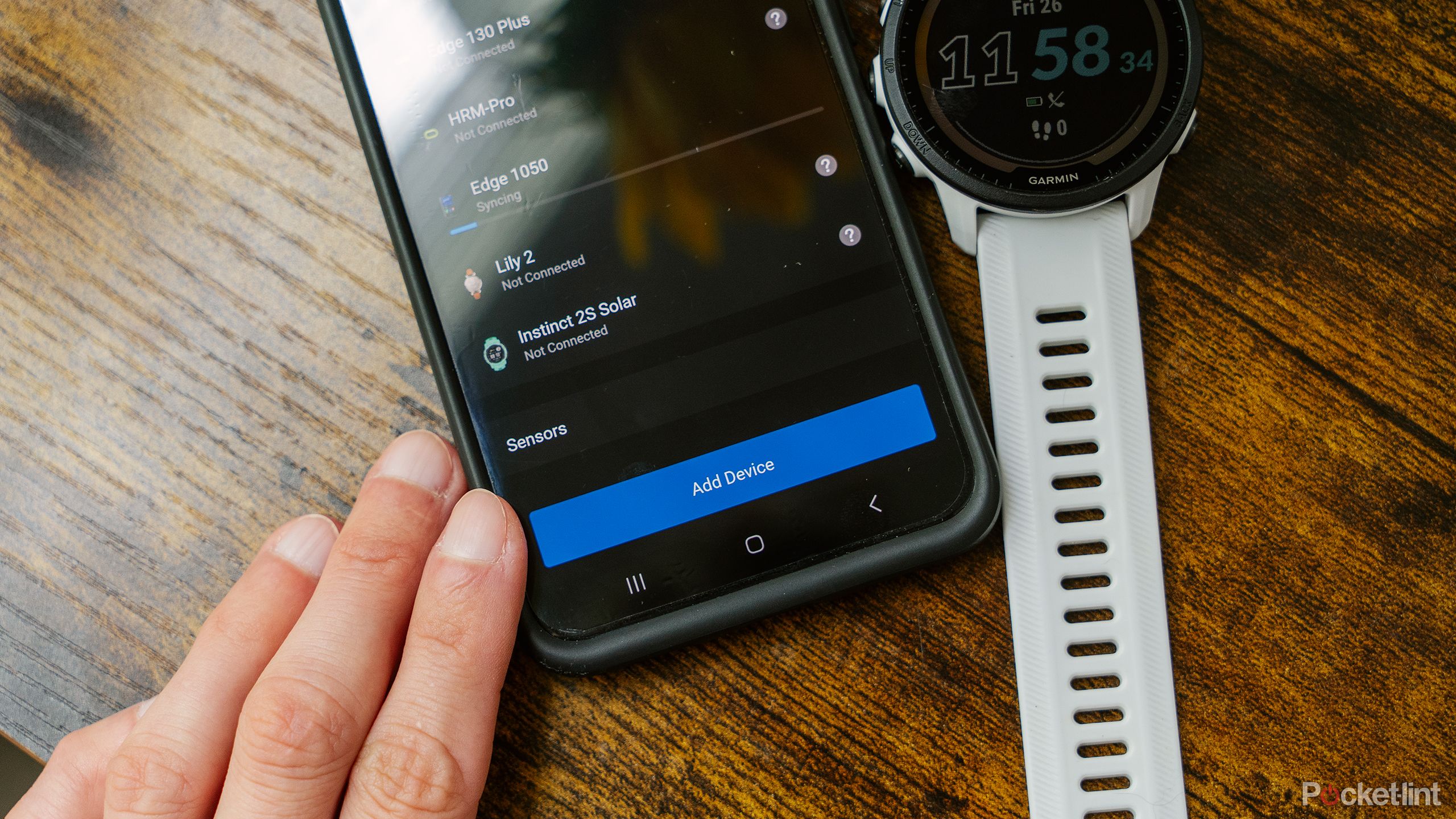 How to pair a Garmin watch to a phone