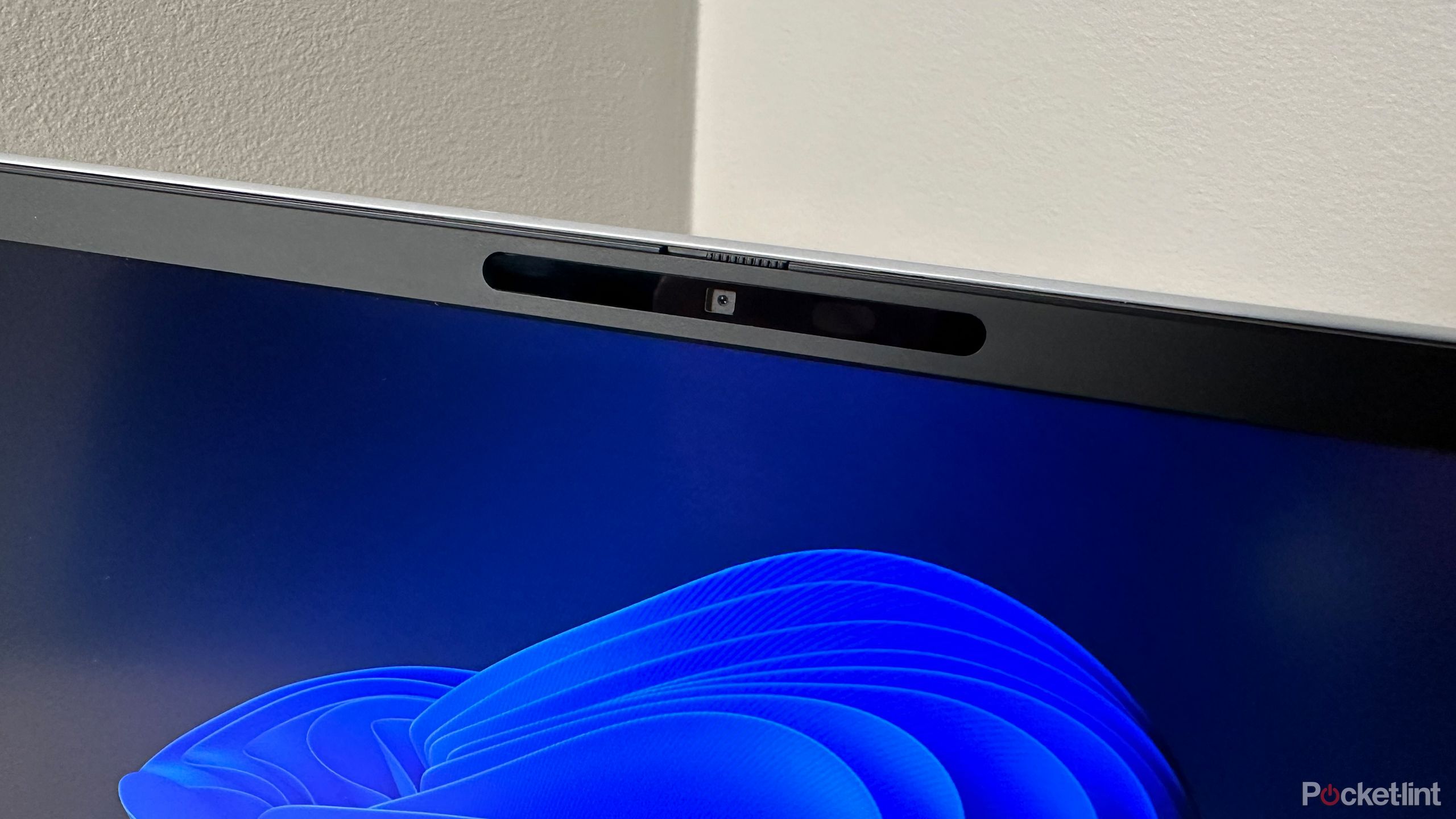 The webcam on an HP EliteBook 1040. 