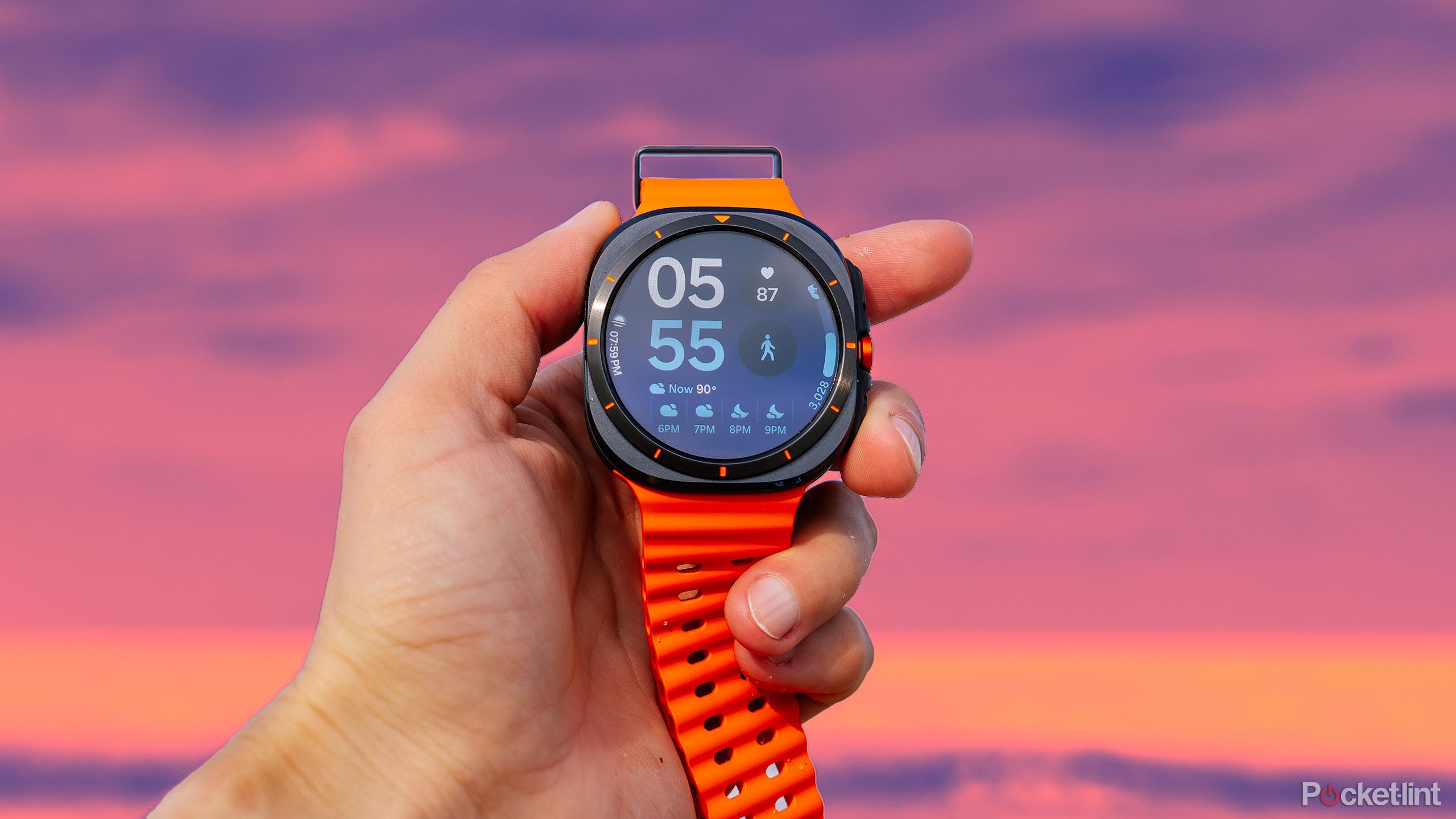 Garmin Fenix 8 vs Samsung Galaxy Watch Ultra