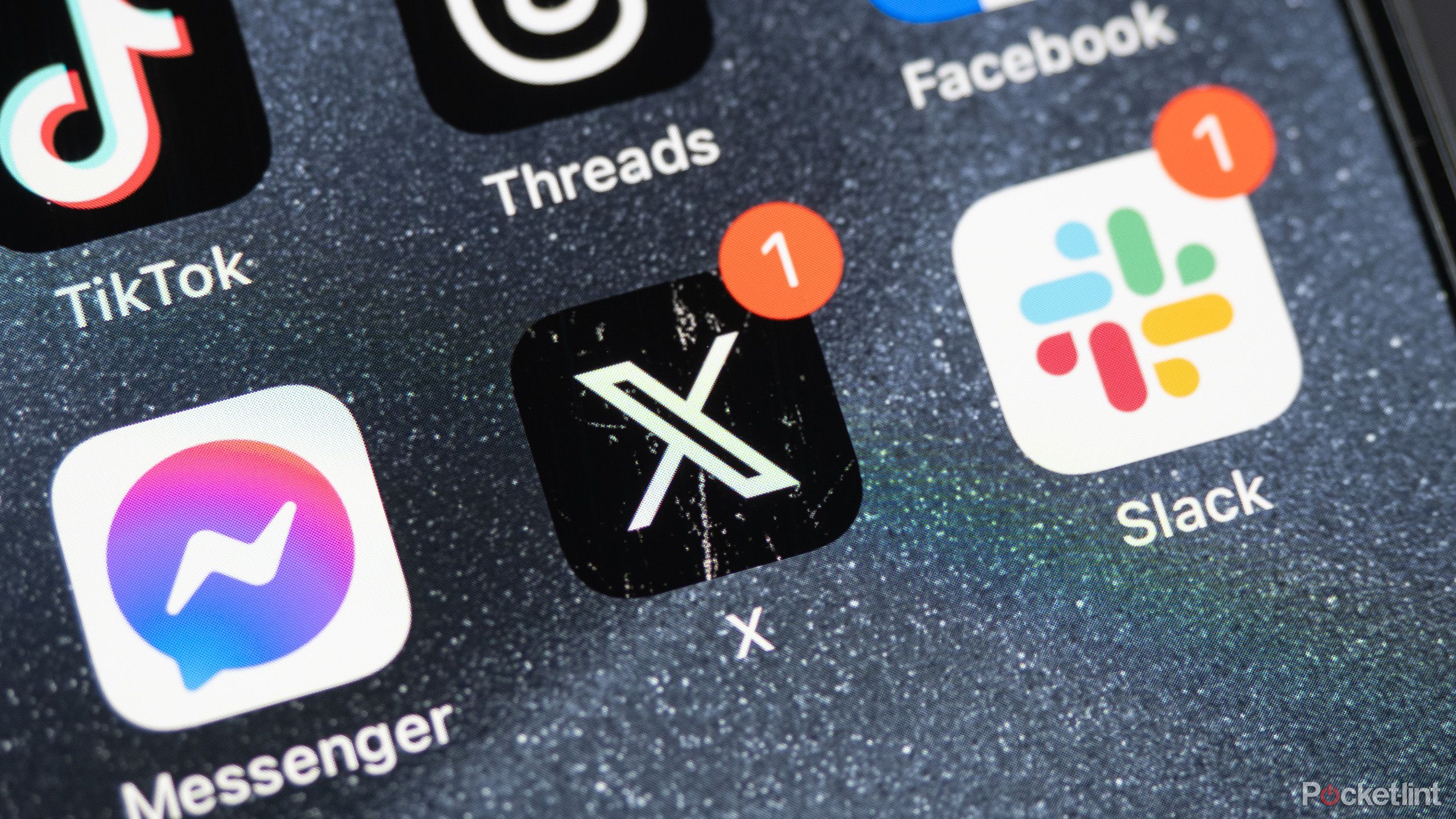 X's app icon