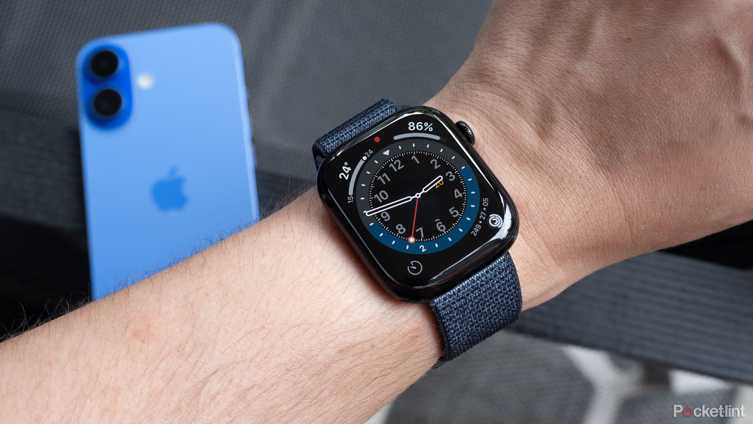 How to transfer an Apple Watch to a new iPhone