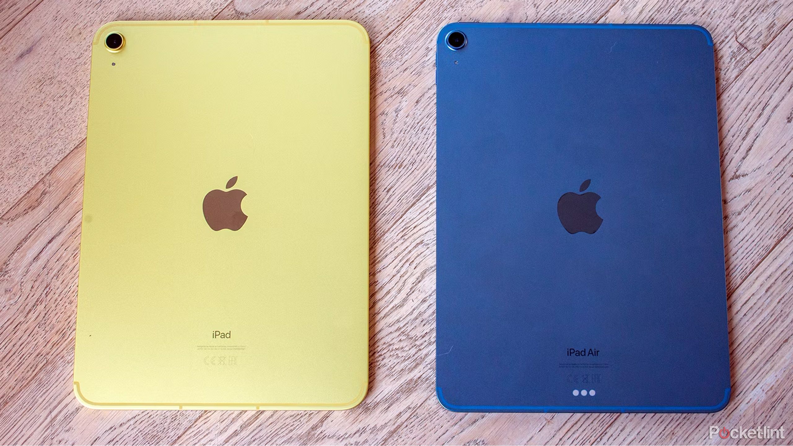 ipad 10th gen and ipad air 2022 rear views