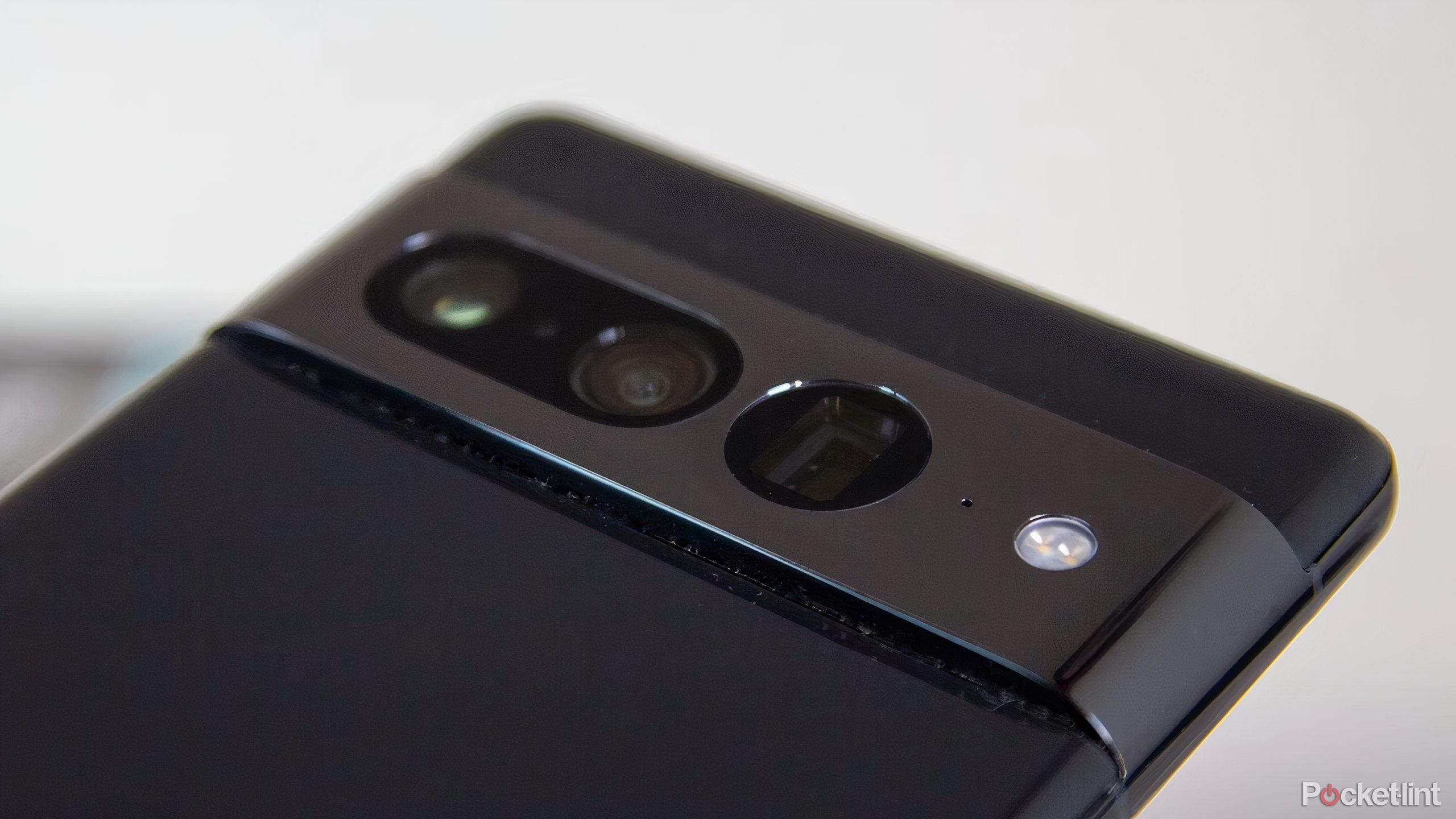 The triple lenses on the back of the Pixel 7 Pro.