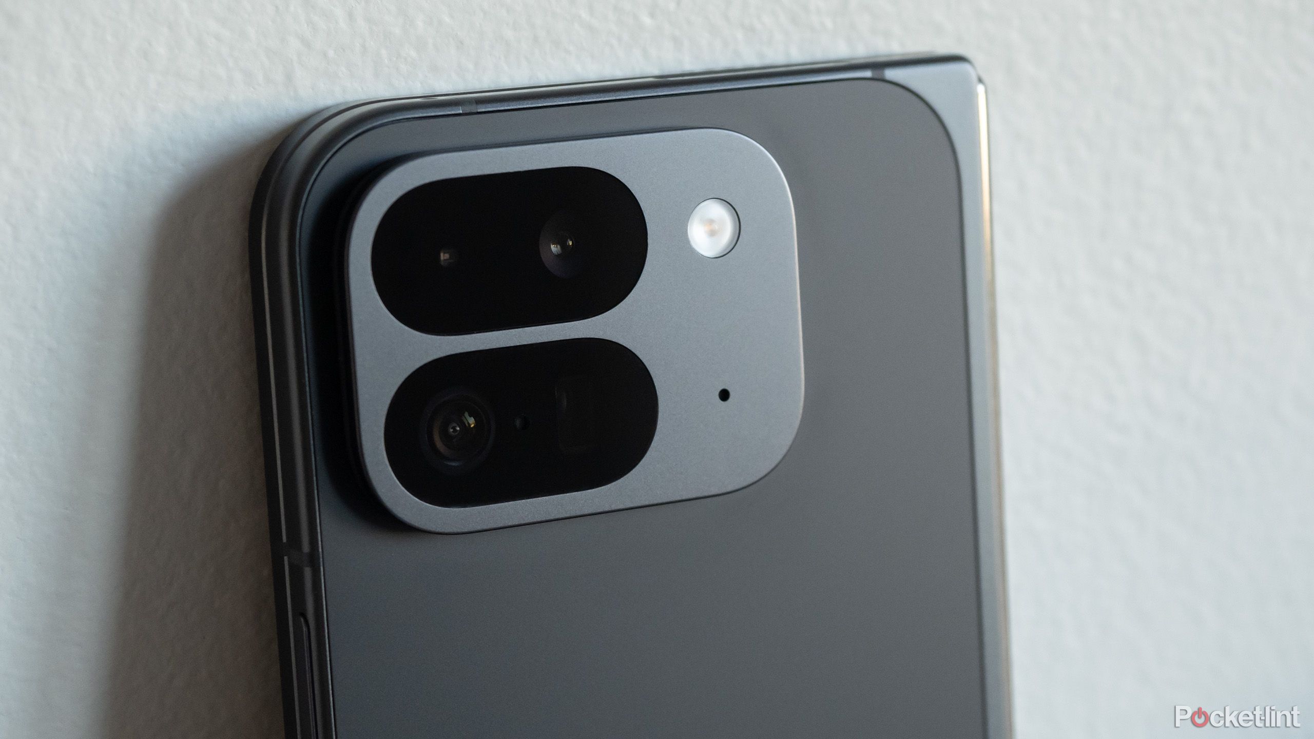 The Pixel 9 Pro Fold's rear camera array