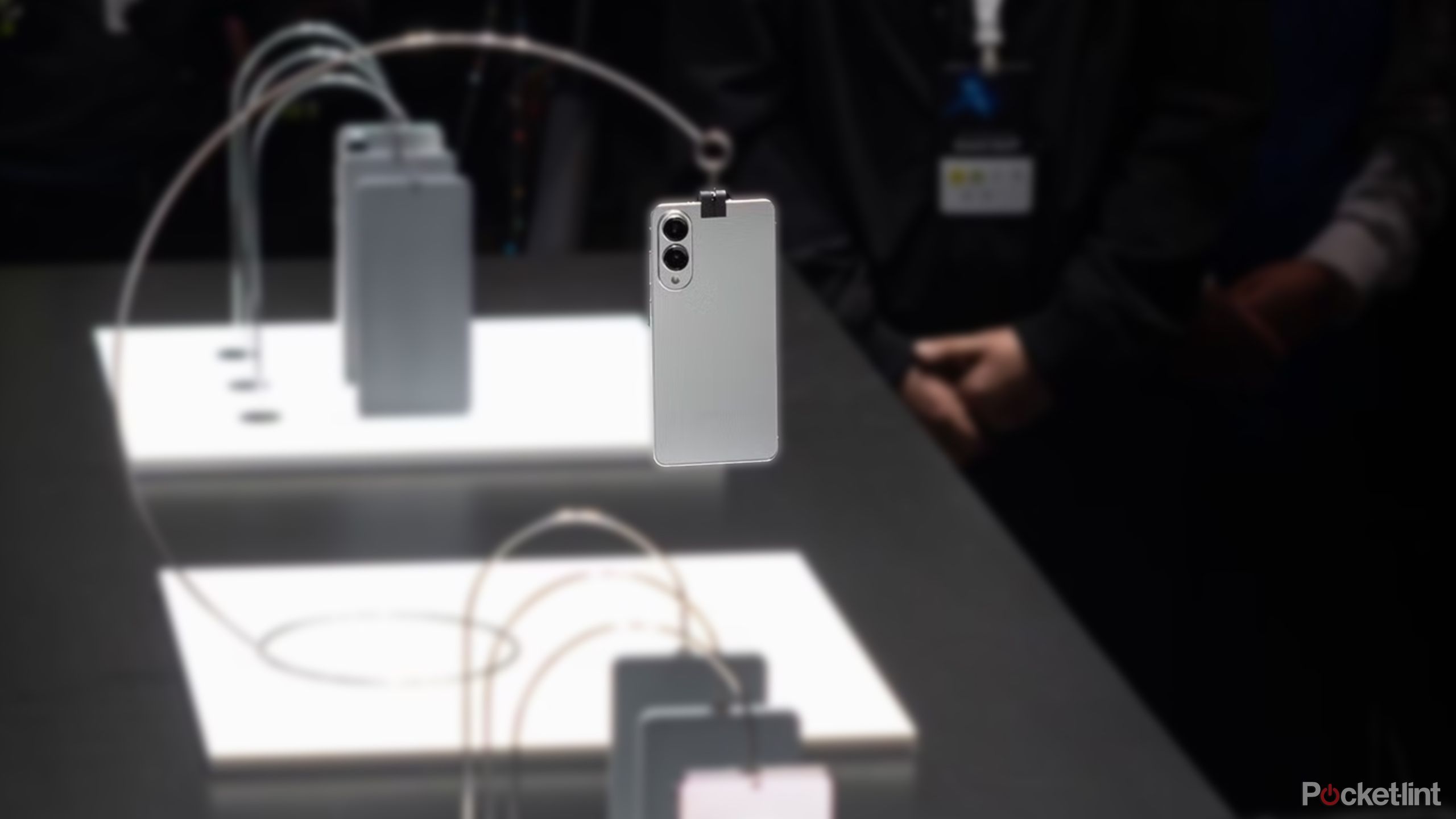 Galaxy S25 Edge on display at Galaxy Unpacked. January 2025.