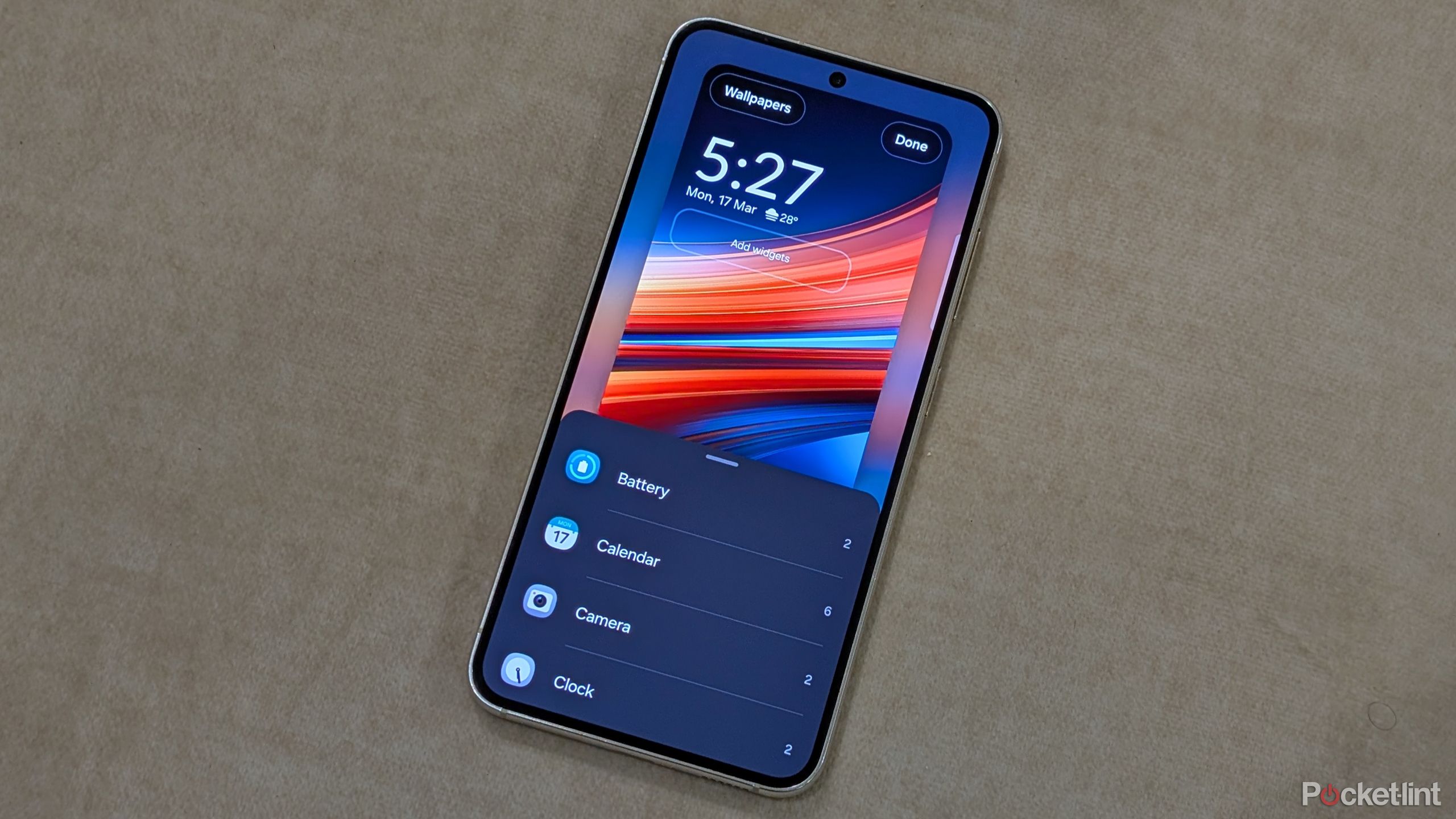 One UI 7's new Lock screen widgets 