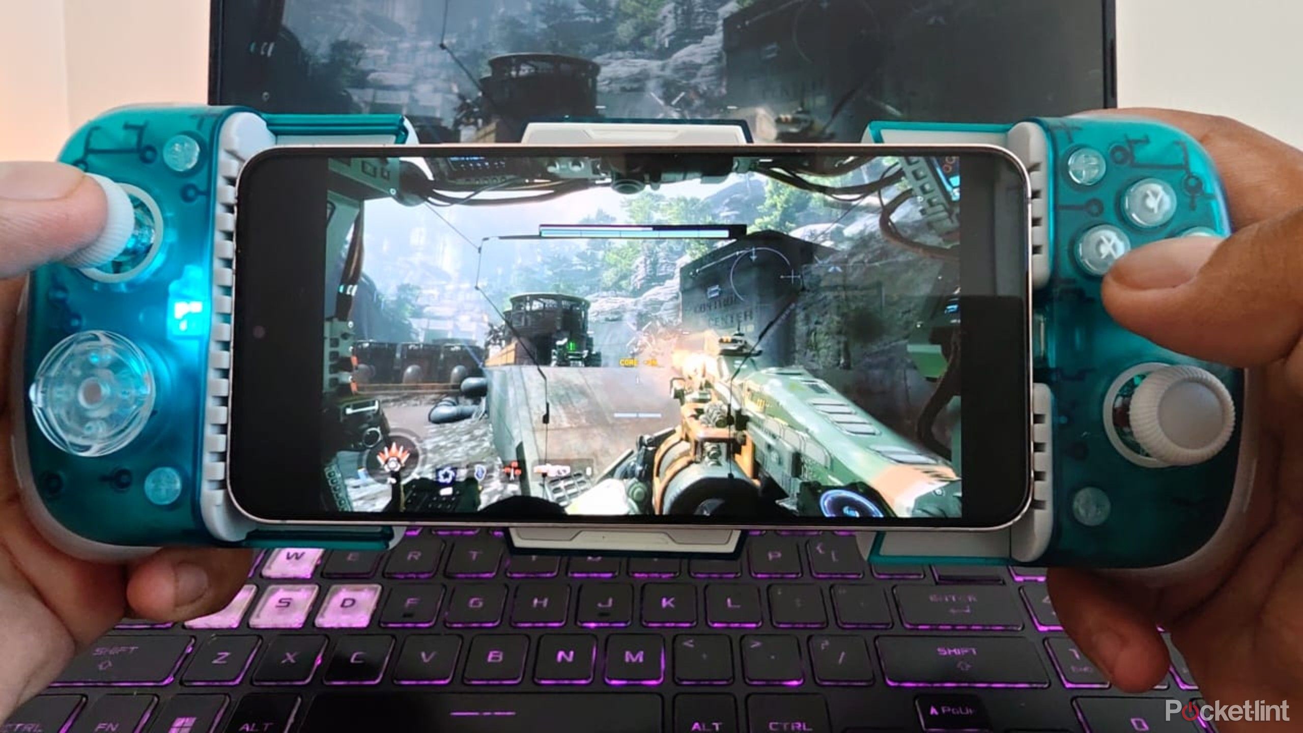 Playing Steam Games on a Galaxy S22 converted into a handheld gaming device. 