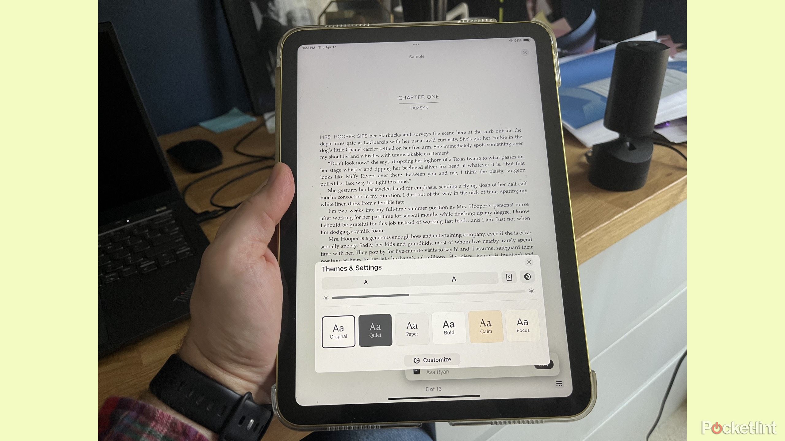 iPad as an e-reader in full