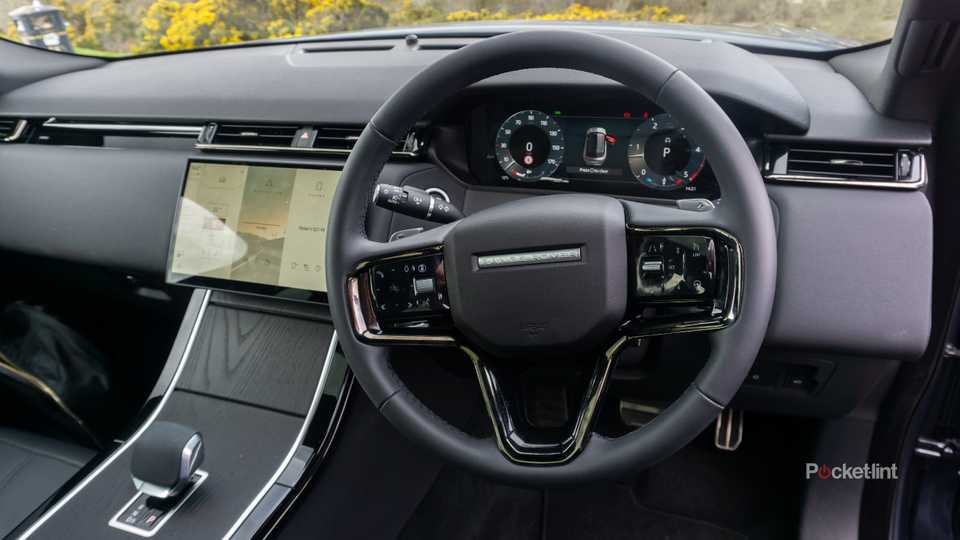 The Range Rover Velar is a stylish SUV, but it's not worthy of the badge