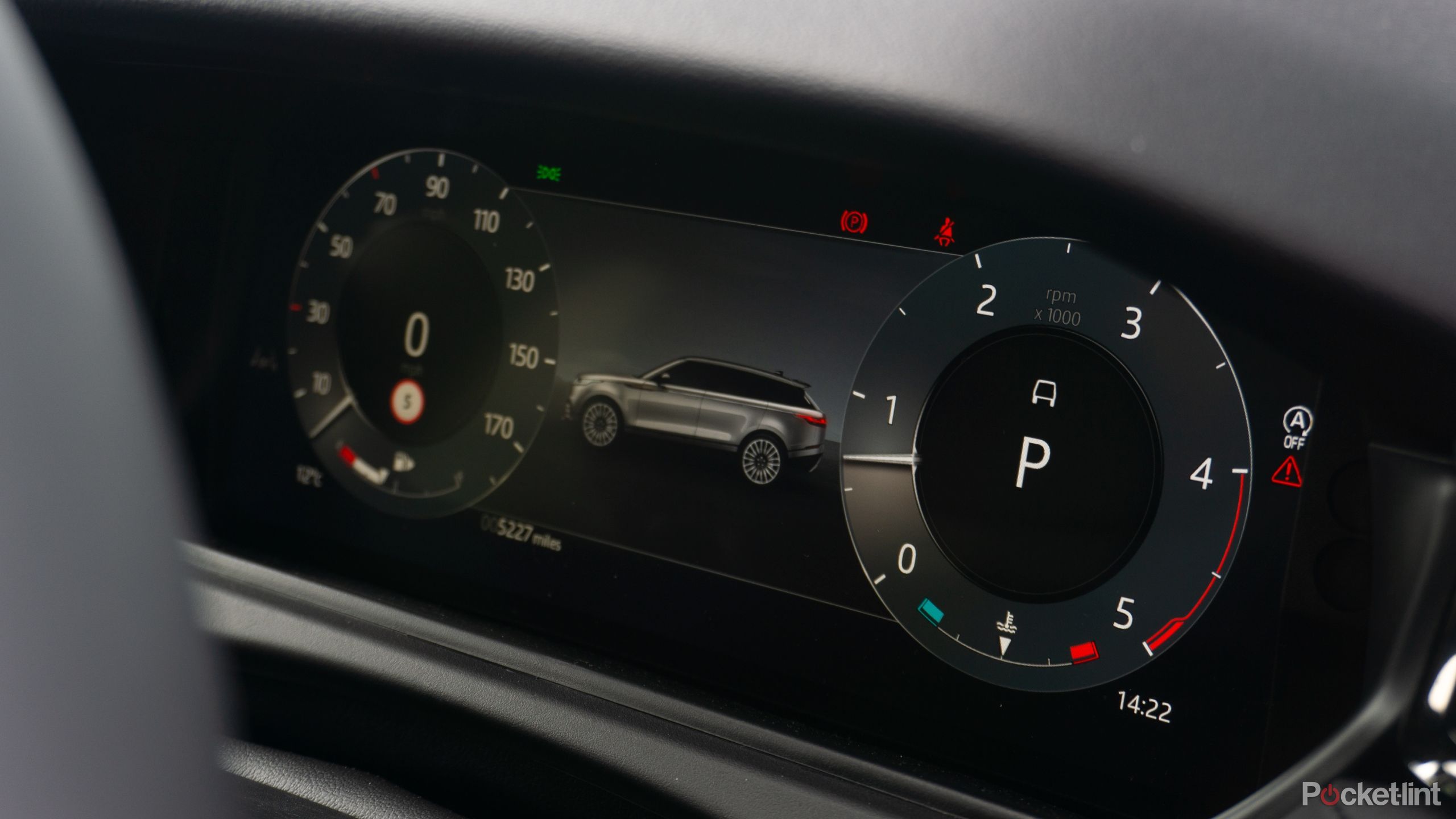Image of the digital instrument cluster in the 2025 Range Rover Velar.