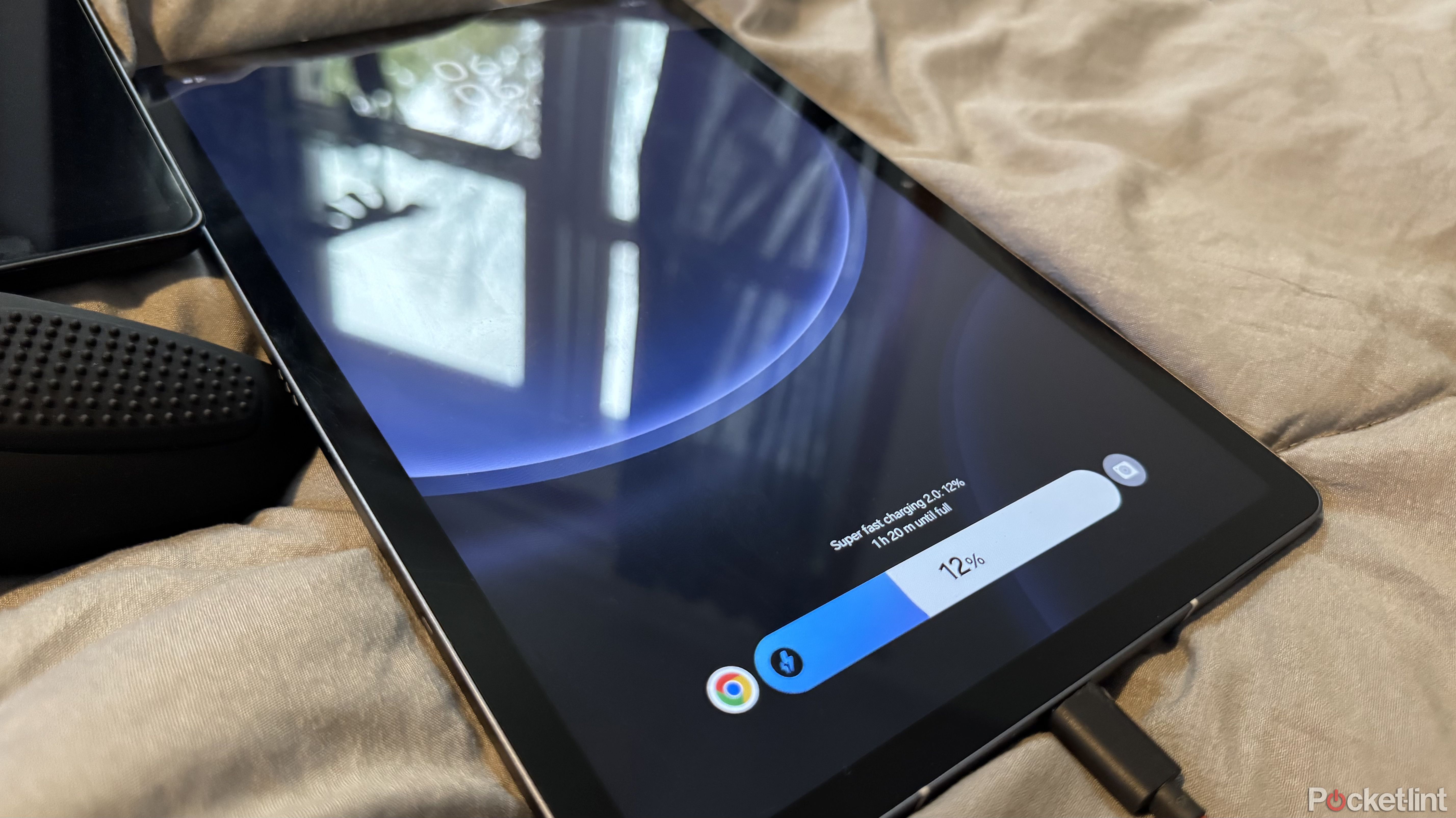 An image highlighting the Samsung Galaxy Tab S10 FE and its One UI 7-powered Now Bar.