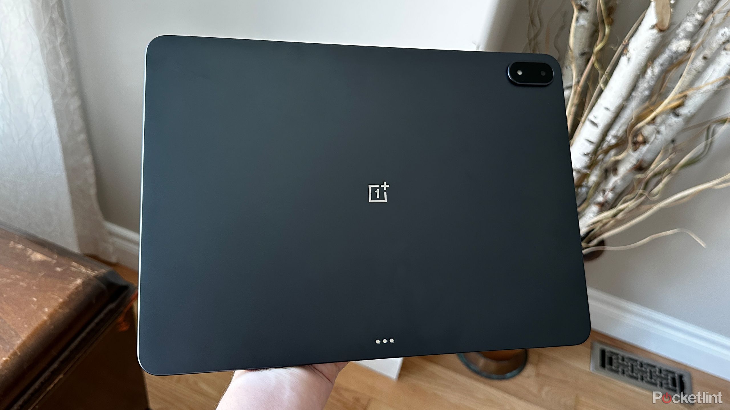 OnePlus Pad 3 back.