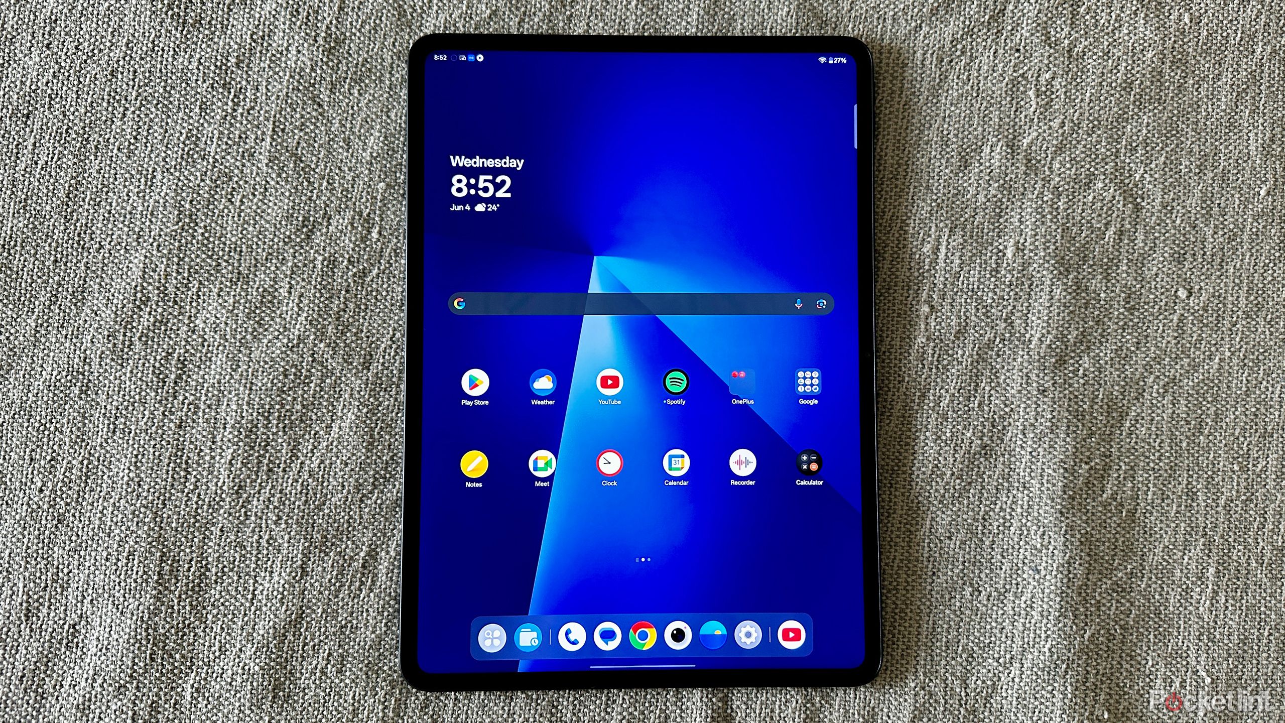 OnePlus Pad 3 display.