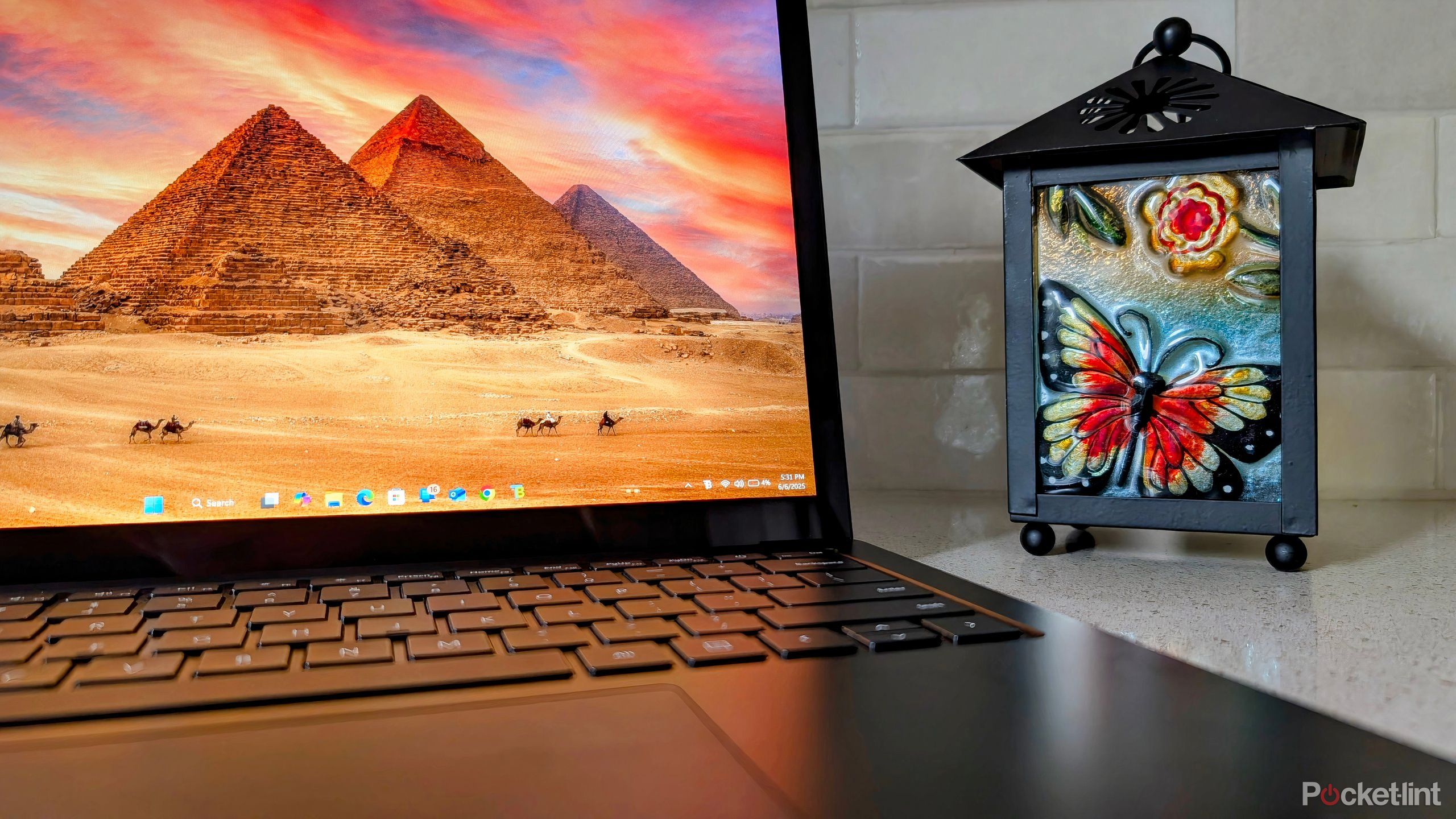 I use this Windows 11 app to make my PC taskbar transparent