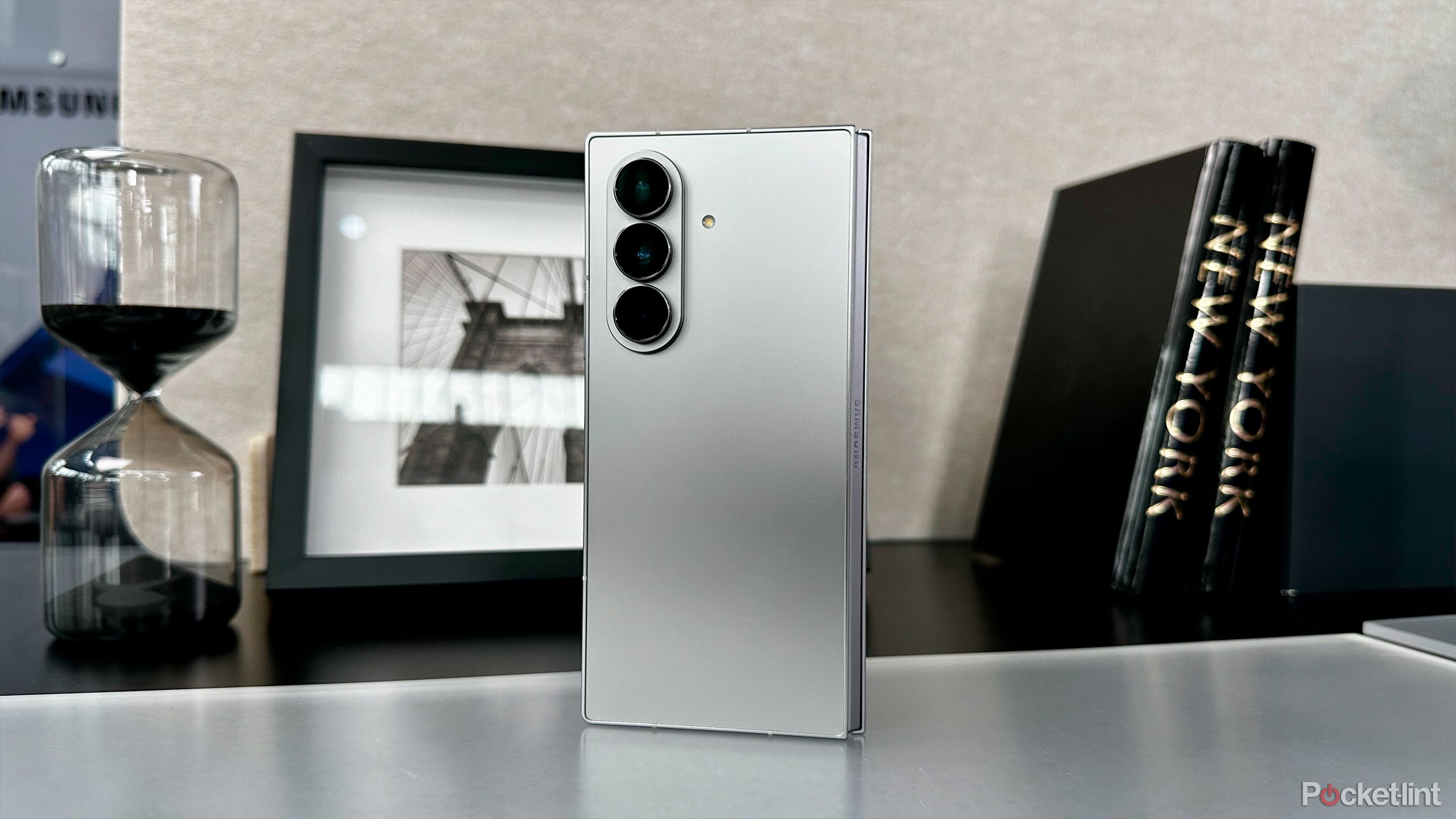 Galaxy Z Fold 7 cameras.
