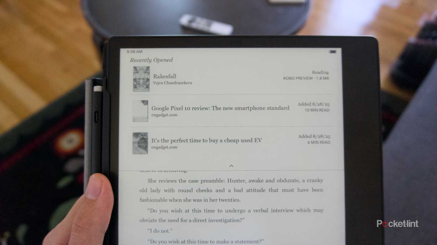 A Kobo Elipsa 2E displaying a menu of recently opened books and articles.