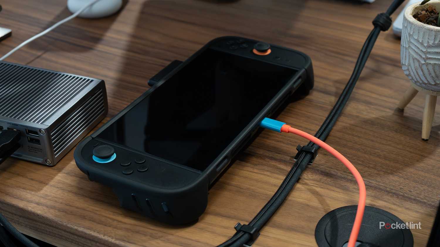 Jemdo's Switch 2 dock plugged into the handheld 