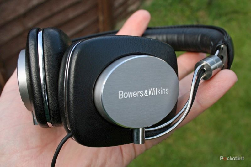 bowers and wilkins p5 headphones image 1