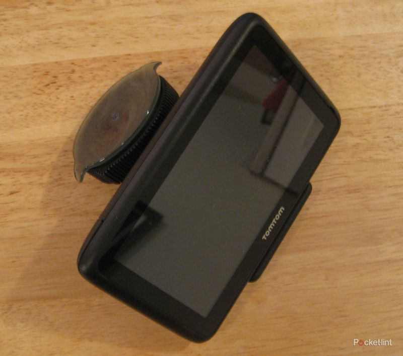tomtom go 2505 review image 2