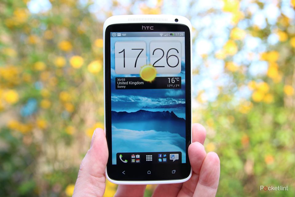 htc one x review image 1