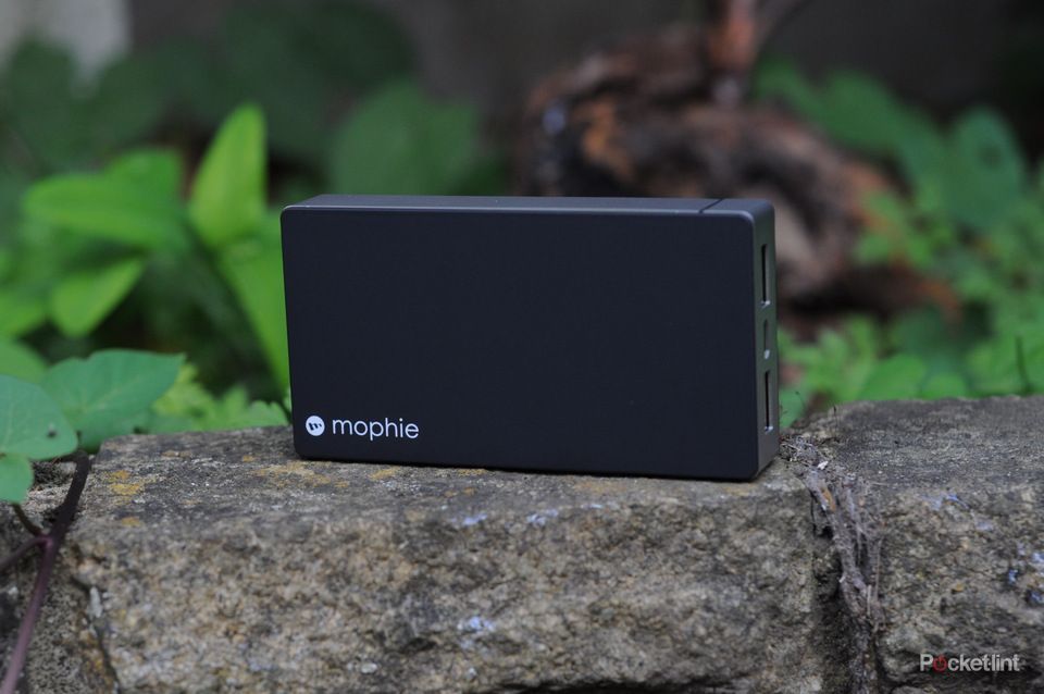 mophie juice pack powerstation duo image 1
