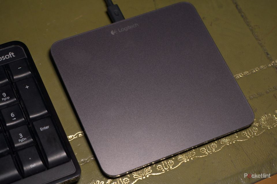 logitech t650 wireless touchpad image 1